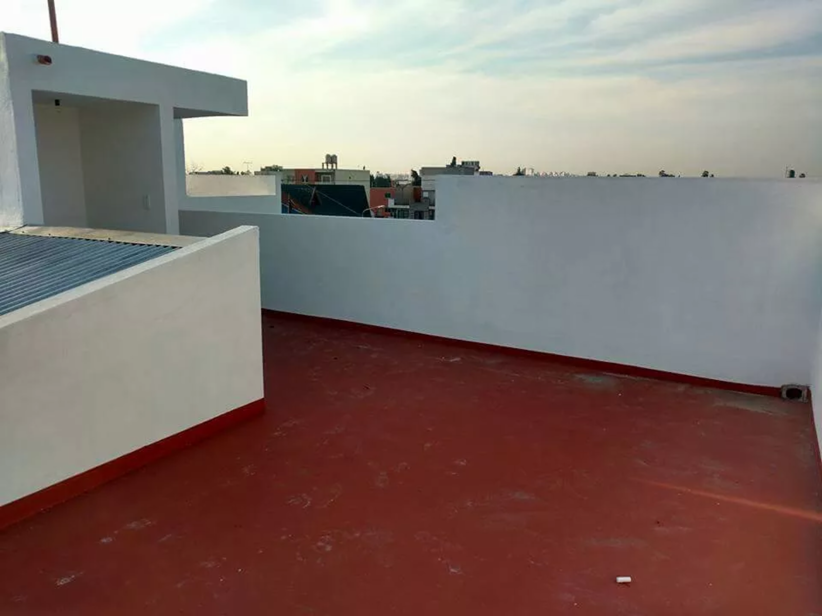 VENTA DEPTO 2 AMBIENTES CON COCHERA CUBIERTA Y TERRAZA PROPIA VILLA LUZURIAGA — foto 3