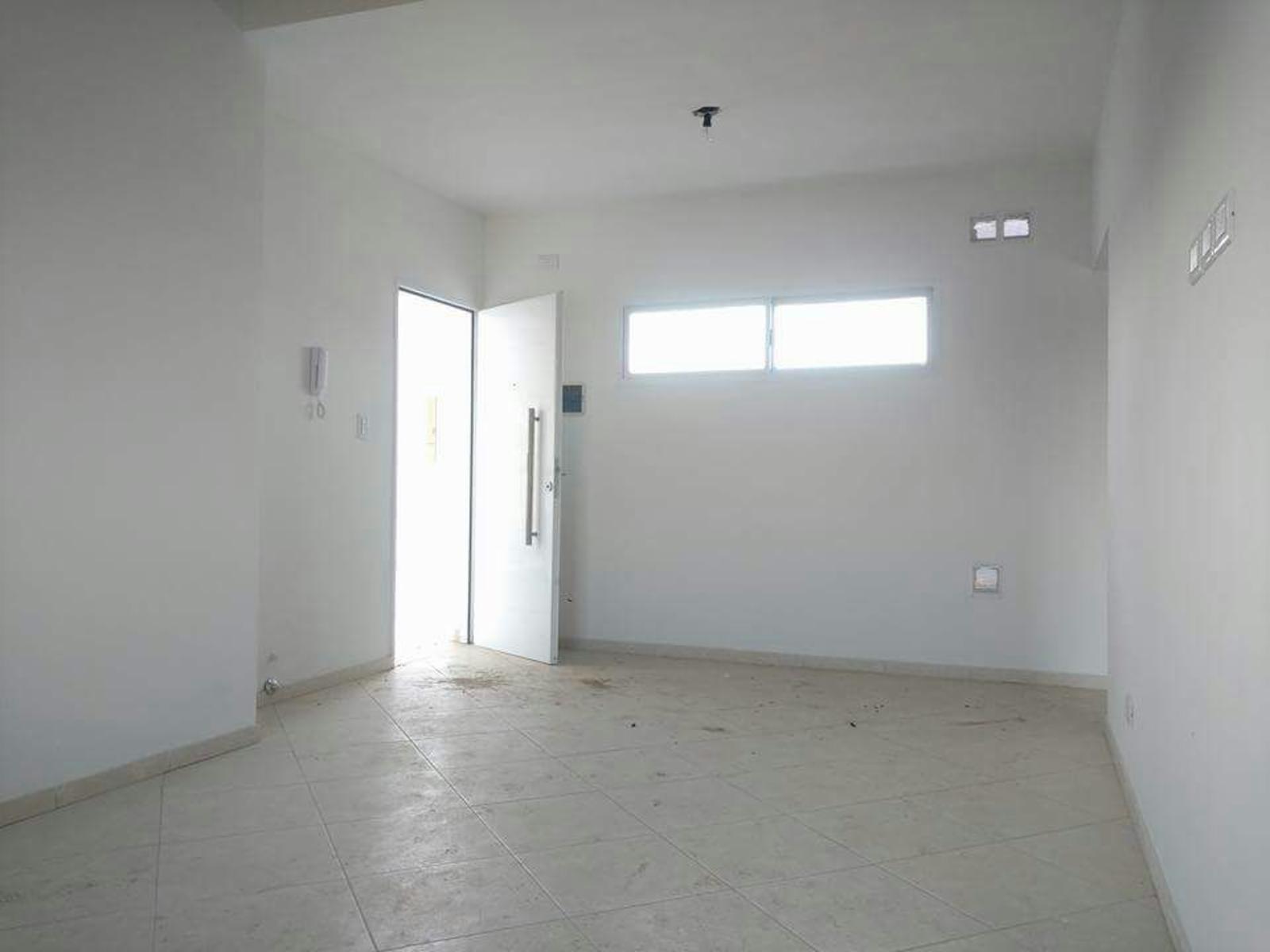 VENTA DEPTO 2 AMBIENTES CON COCHERA CUBIERTA Y TERRAZA PROPIA VILLA LUZURIAGA — foto 13