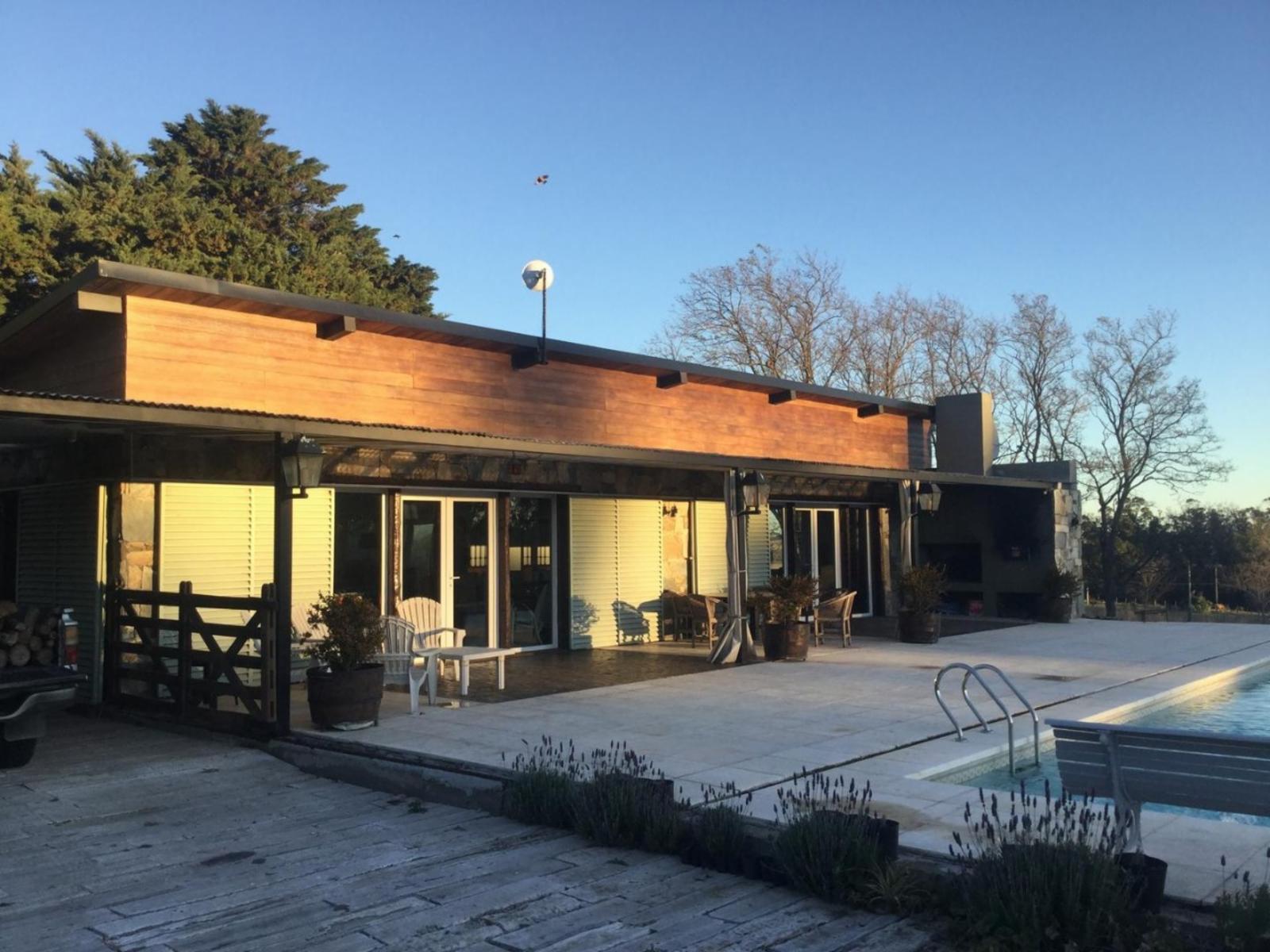 Hermosa casa-quinta en entorno natural, sierras de Tandil. Zona Don Bosco. — foto 5
