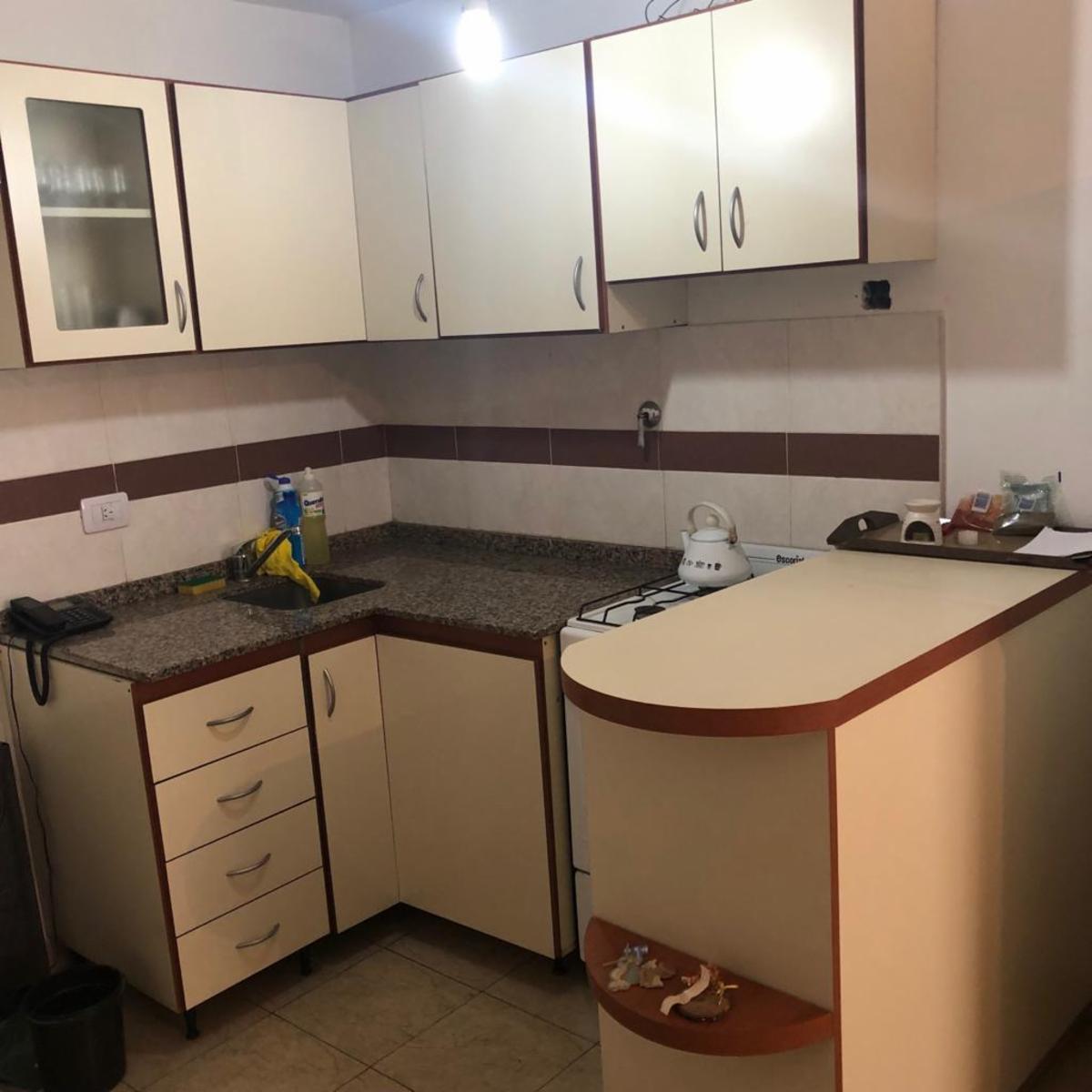 Dpto. 2 amb contrafrente con balcón, impecable estado, en excelente zona residencial — foto 2