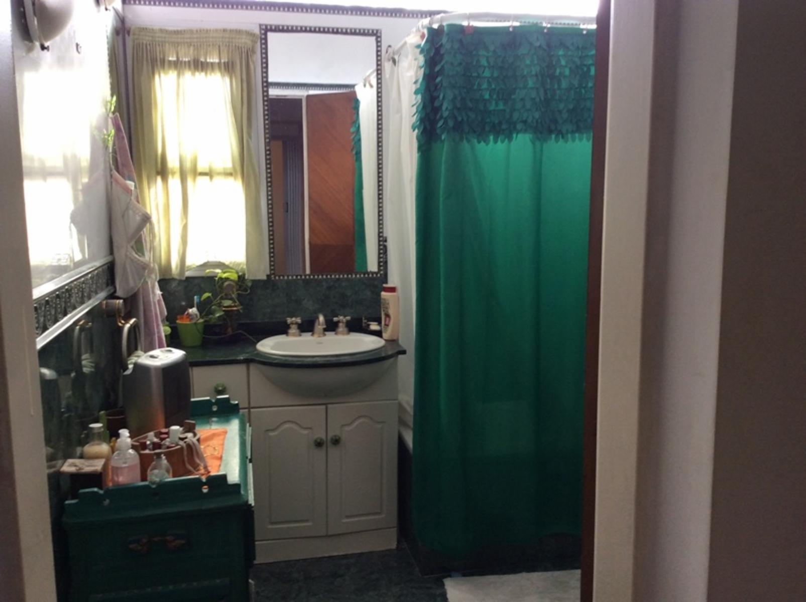 Increible casa en la mejor zona Villa Sarmiento con exquisitos detalles de terminacion A 3 cuadras av. Rivadadavia y a 1 de Av. Gaona. — foto 5