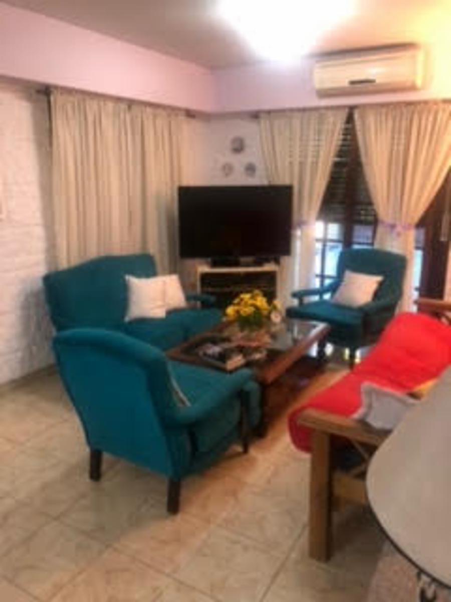Impecable duplex 3 amb con cochera p/2 autos y patio en Villa Sarmiento — foto 3