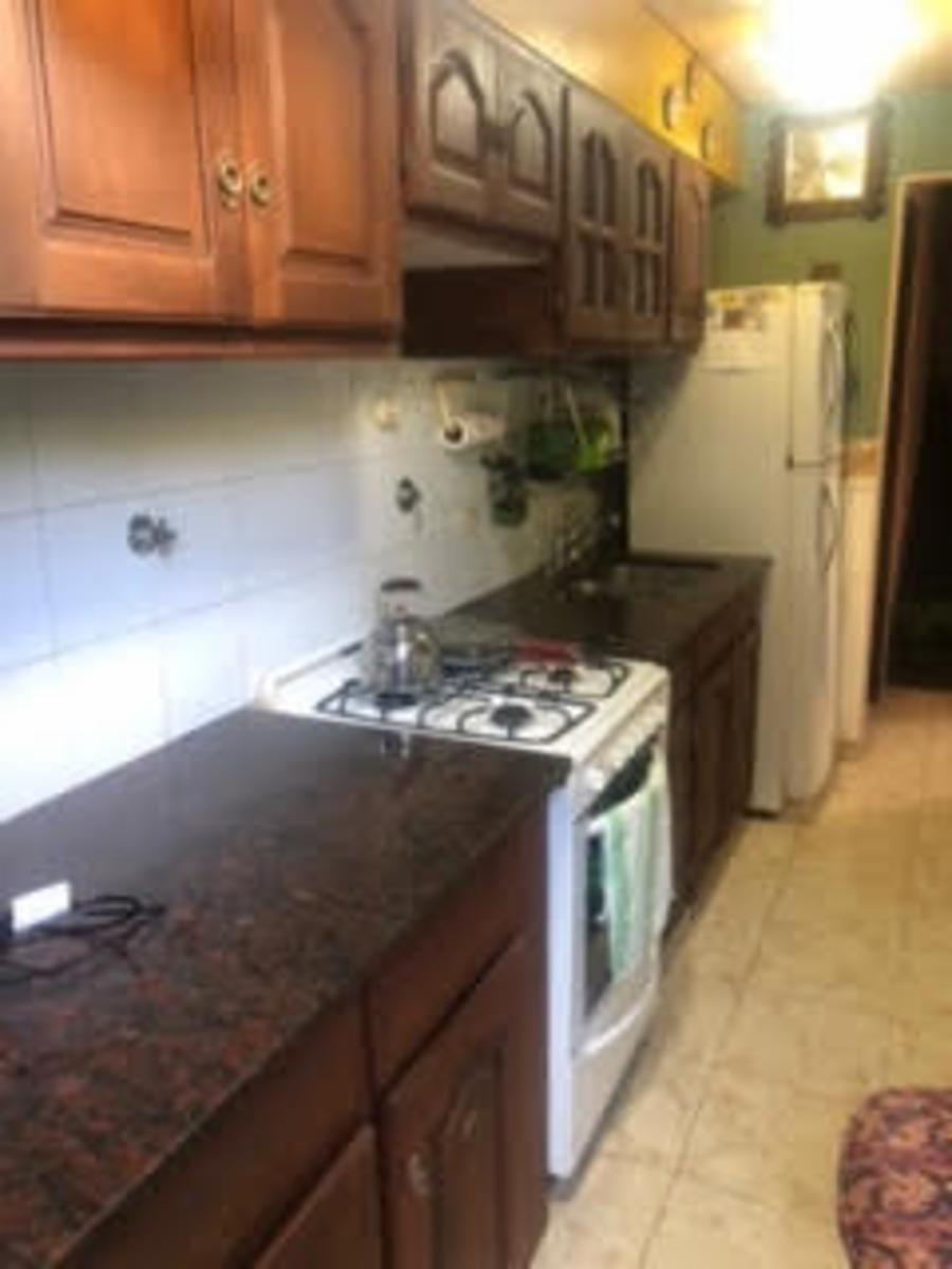 Impecable duplex 3 amb con cochera p/2 autos y patio en Villa Sarmiento — foto 11