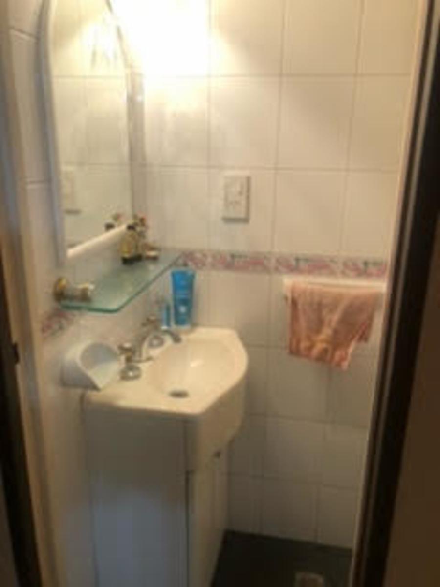 Impecable duplex 3 amb con cochera p/2 autos y patio en Villa Sarmiento — foto 13