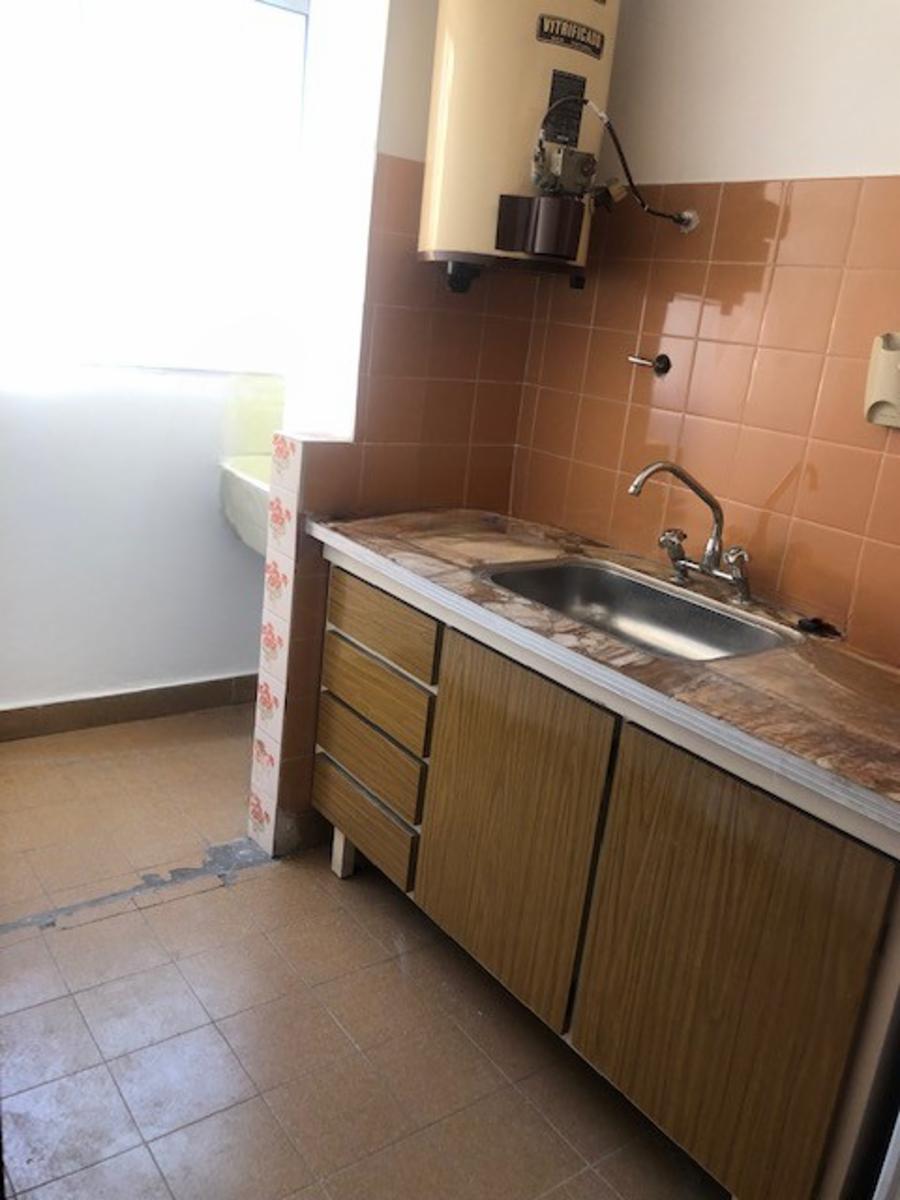 ALQUILER DEPTO MONOAMBIENTE DIVIDIDO. APTO PROFESIONAL - 4