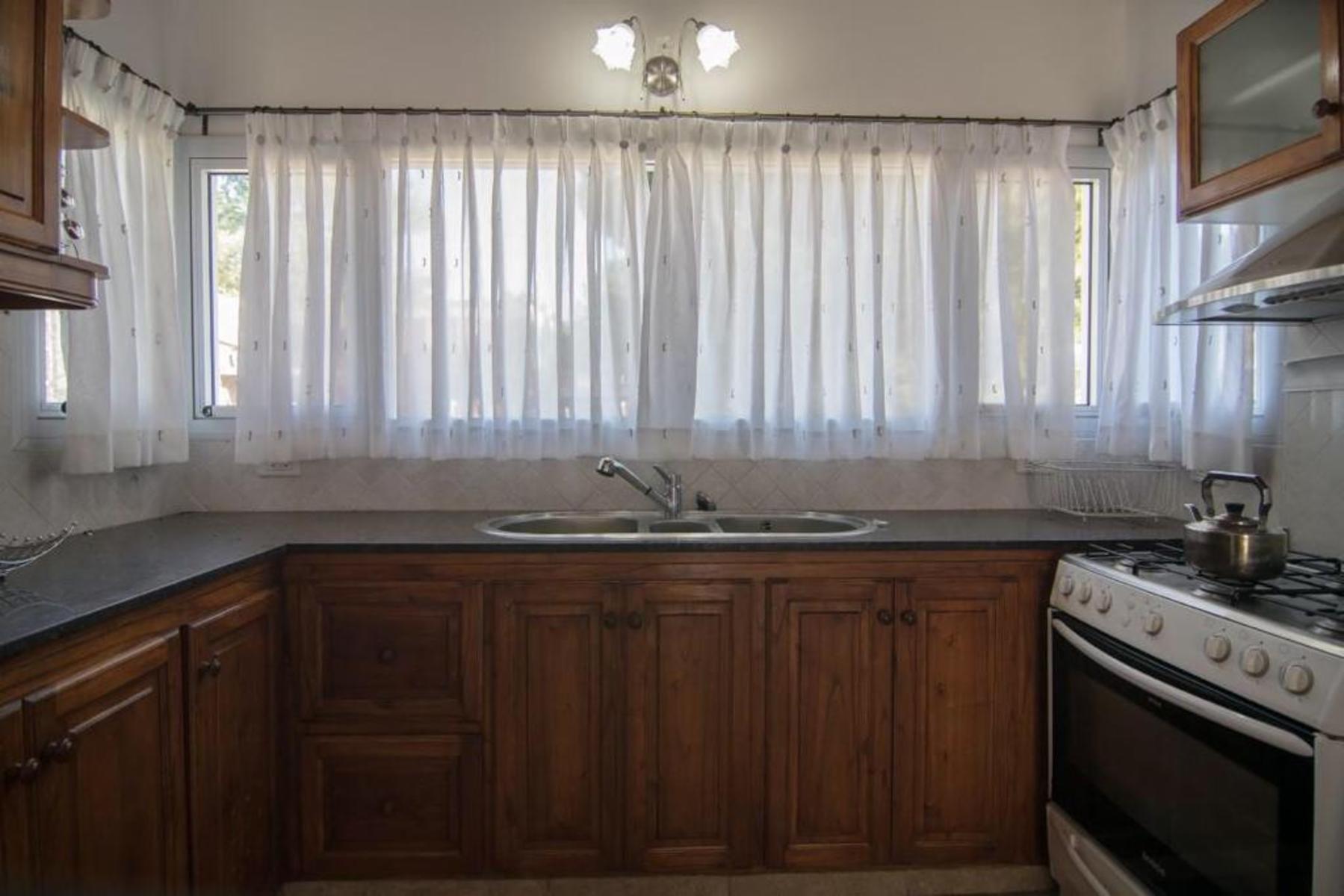 Casa en B° La Herradura - Pinamar — foto 11