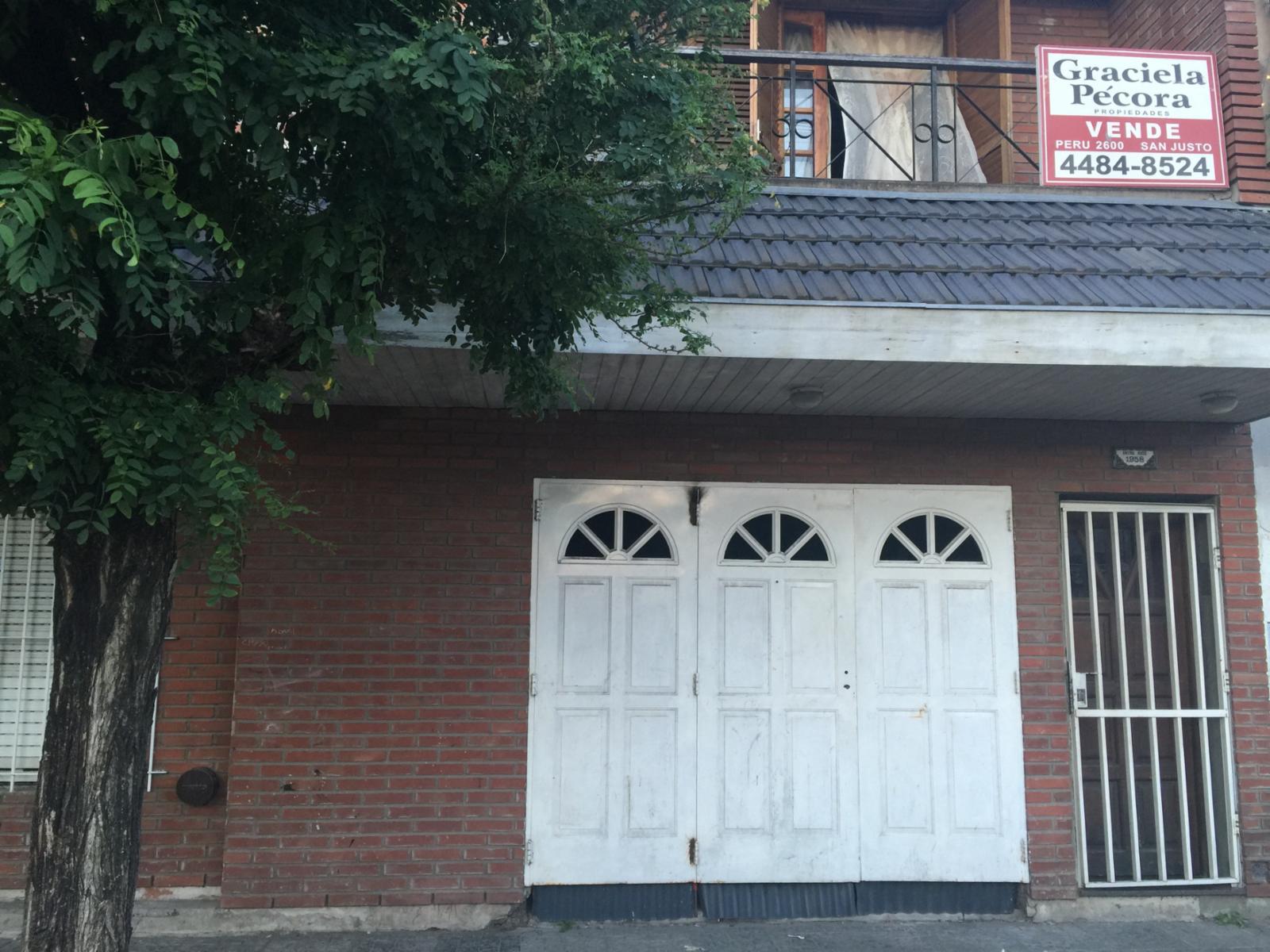 PH TIPO CASA EN SAN JUSTO