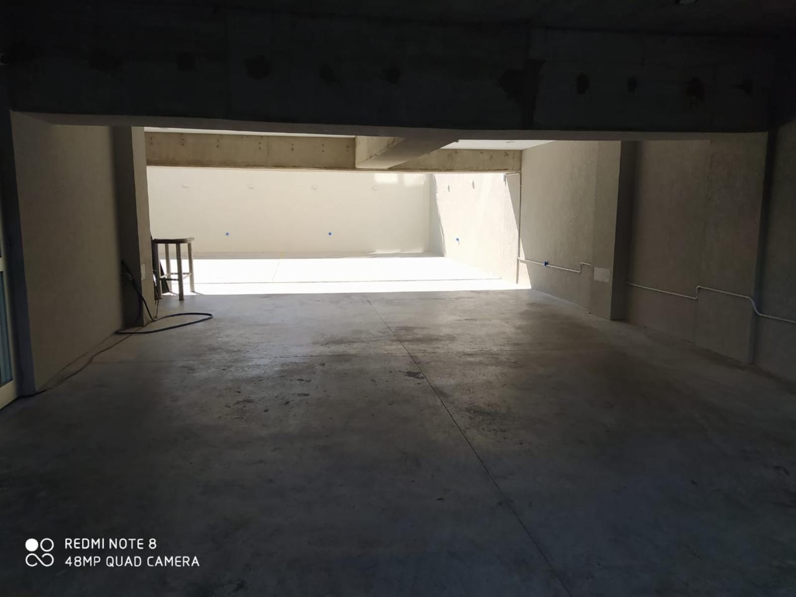 EXCELENTE DEPARTAMENTO DE CATEGORÍA EN SAN JUSTO — foto 2