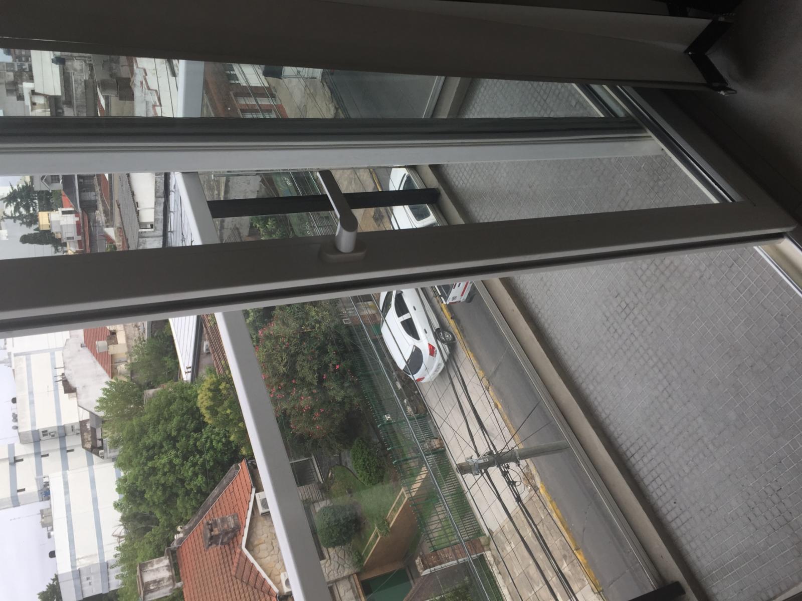 EXCELENTE DEPARTAMENTO CENTRO DE SAN JUSTO — foto 4