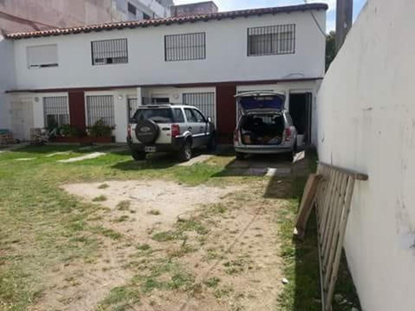 CHIOZZA 1700 - EXCELENTE DUPLEX EN SAN BERNARDO