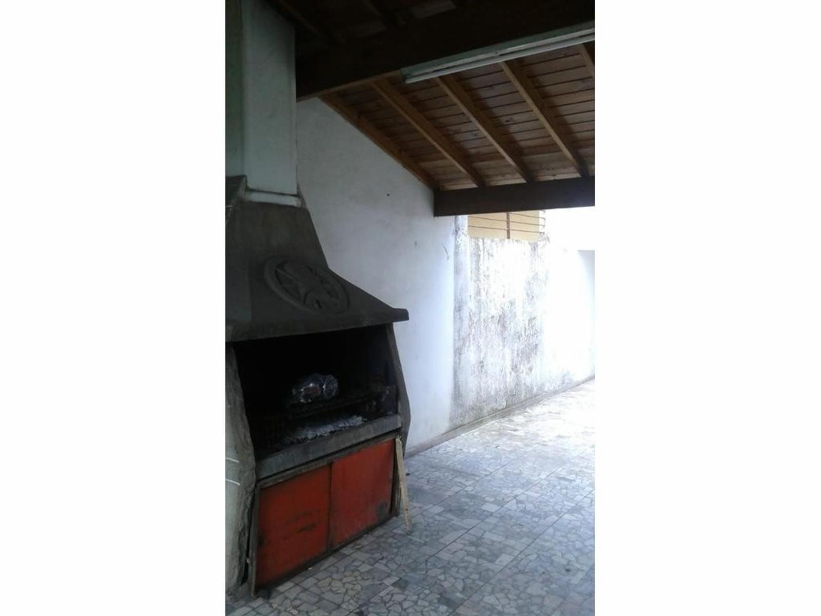 PERU 2700 - CASA TERRENO PROPIO CENTRO DE SAN JUSTO — foto 3