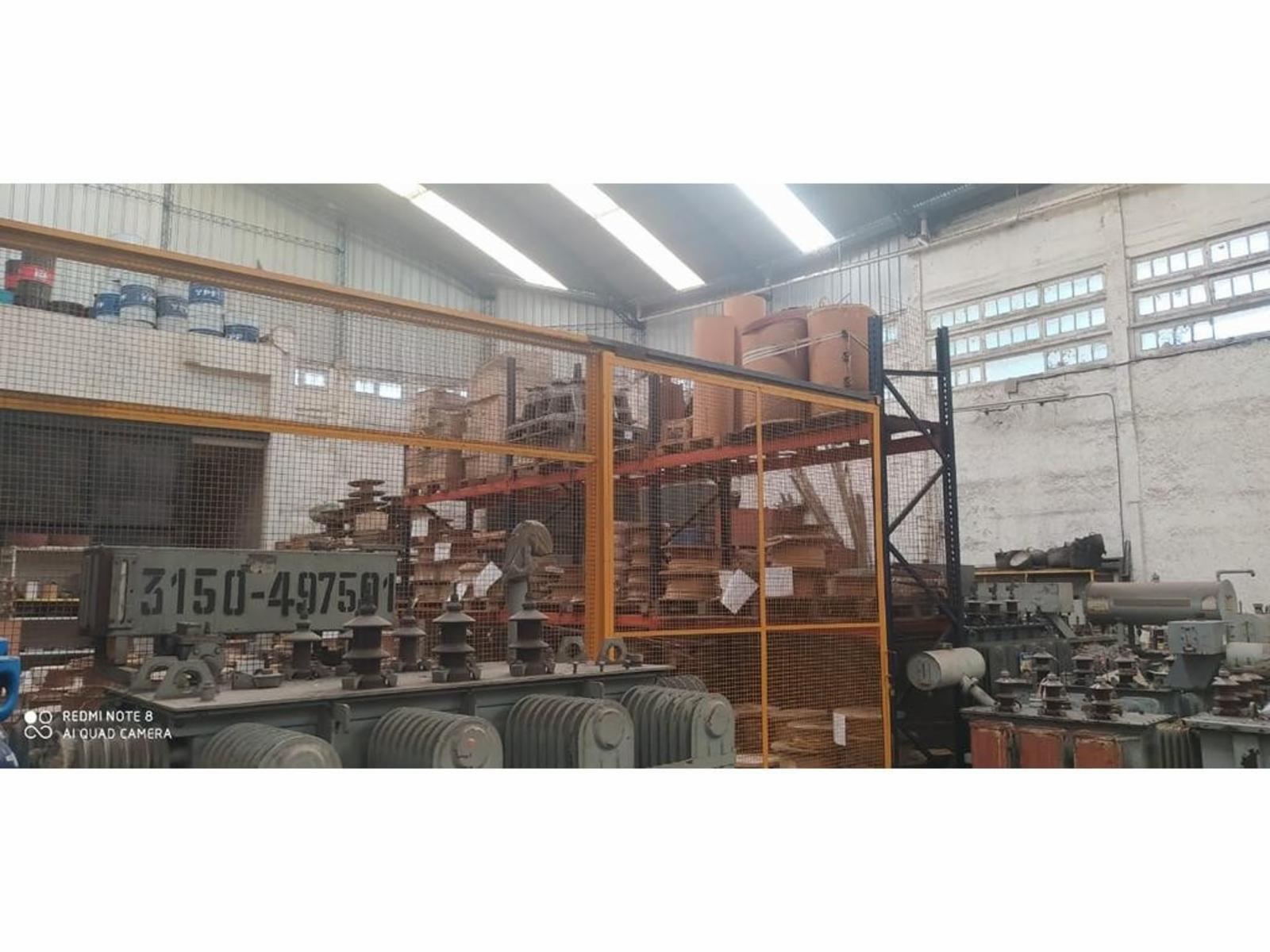 SAN MARIN Y MONTEVIDEO - EXCELENTE GALPON INDUSTRIAL 1700M2 — foto 4