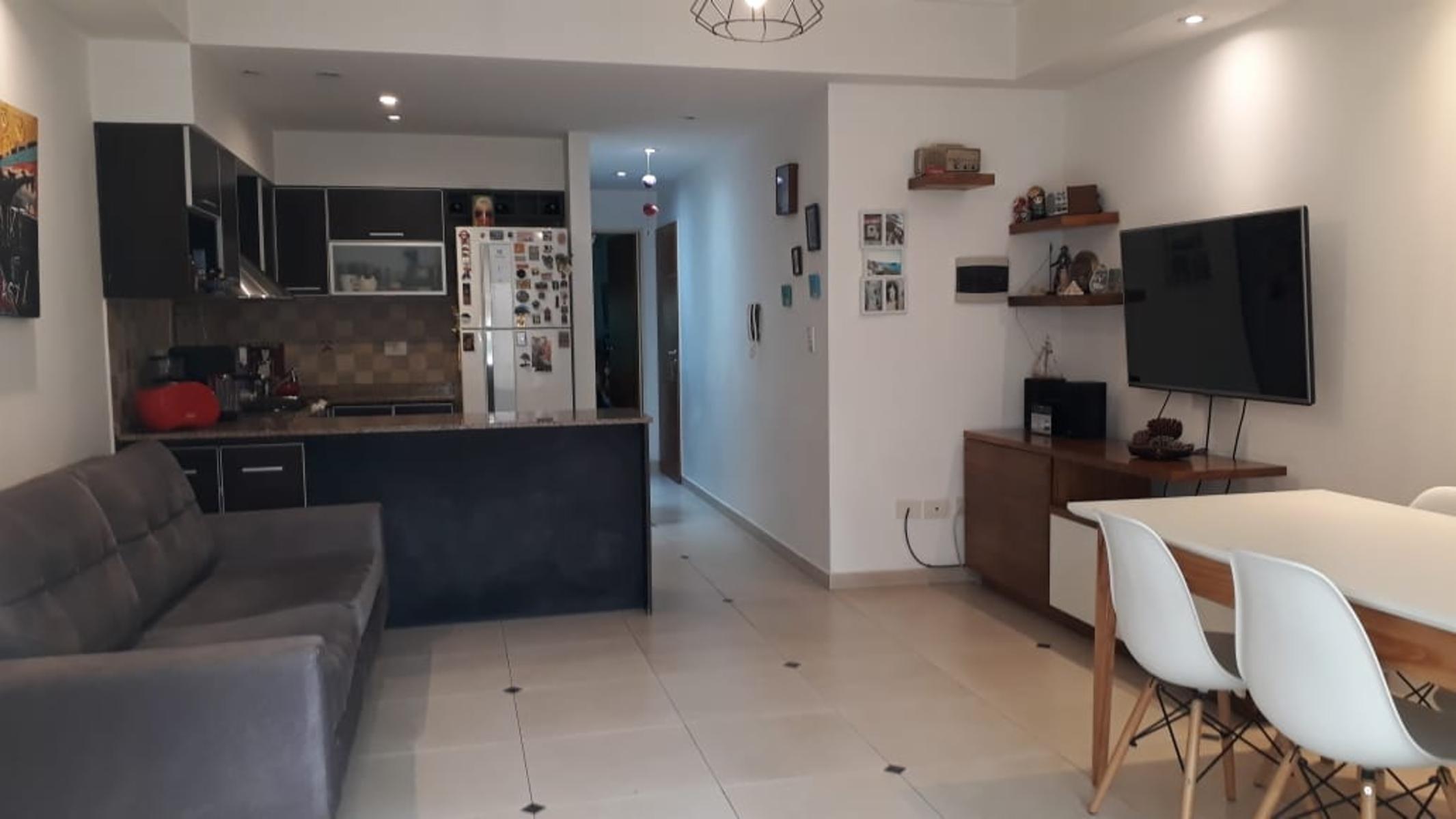 Venta depto 2 amb. con Cochera — foto 2