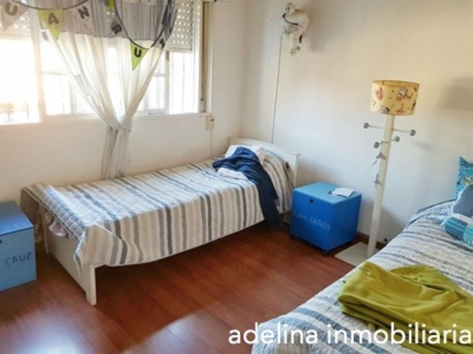 Casa en 2 plantas 5 ambientes con parque, piscina y garaje — foto 8