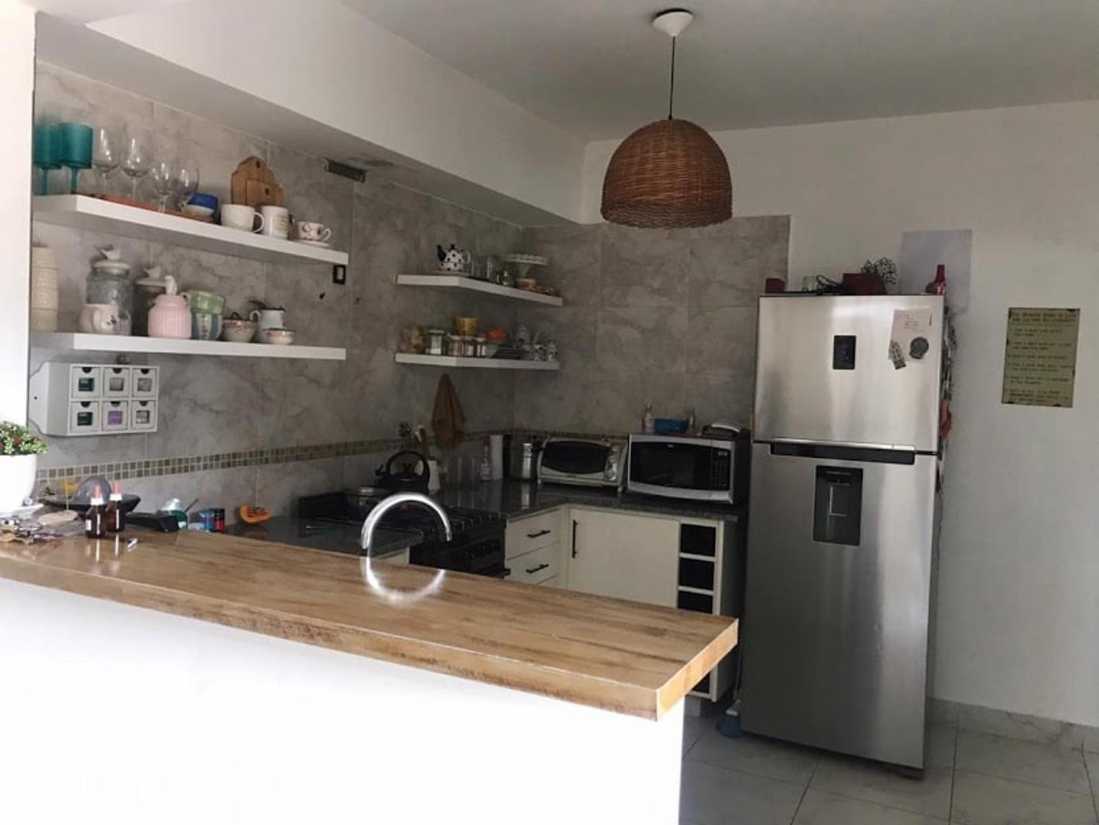 En Venta - Duplex 3 Amb con Cochera y Patio - Haedo Oportunidad — foto 10
