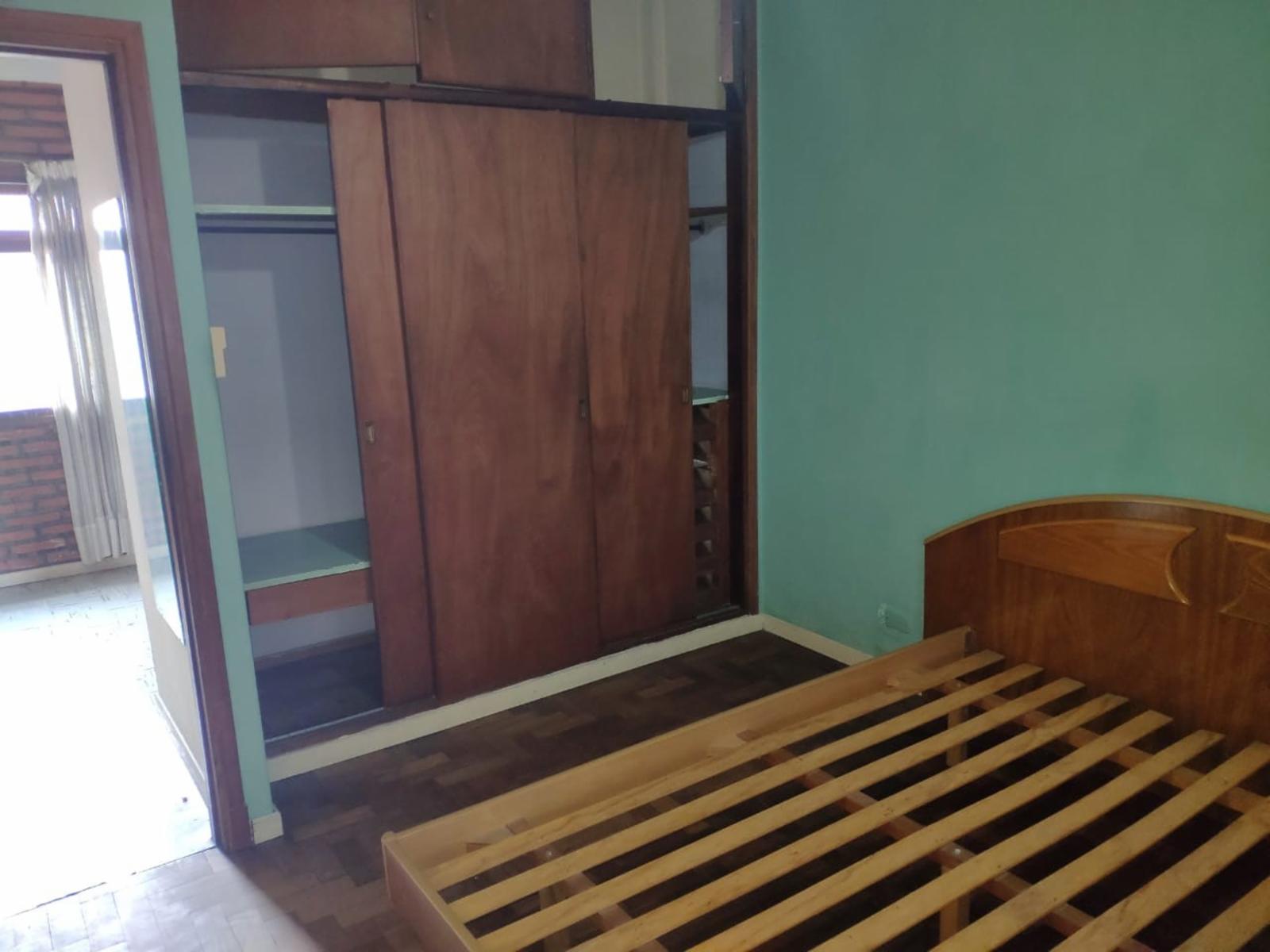 En Venta - Casa Americana en 2 Plantas - Ramos Mejía — foto 8