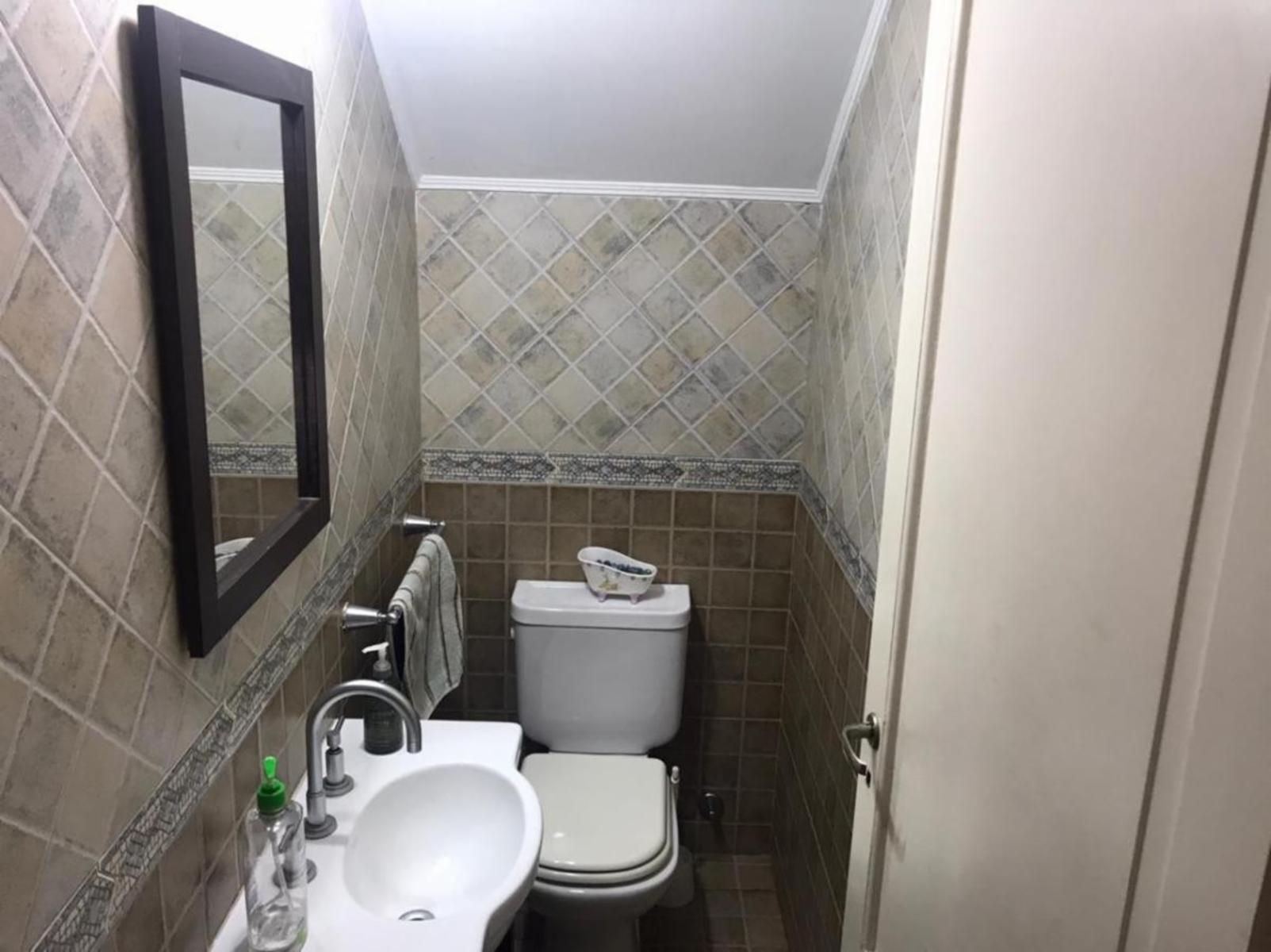 En Venta - Hermoso Chalet 6 Ambientes en Barrio Guemes — foto 11