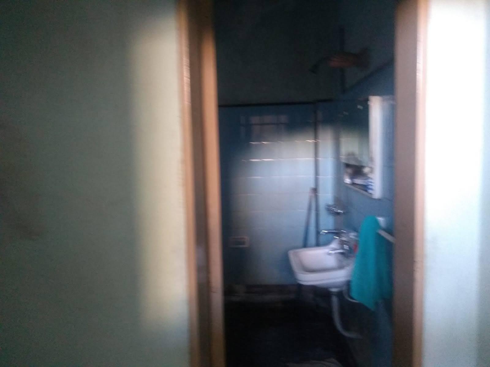 En Venta - Casa Americana S/ Lote 10x34 Para Refaccionar — foto 3