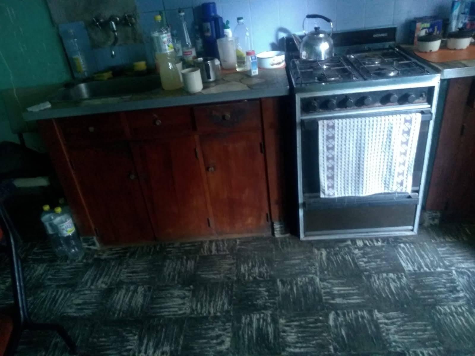 En Venta - Casa Americana S/ Lote 10x34 Para Refaccionar — foto 5