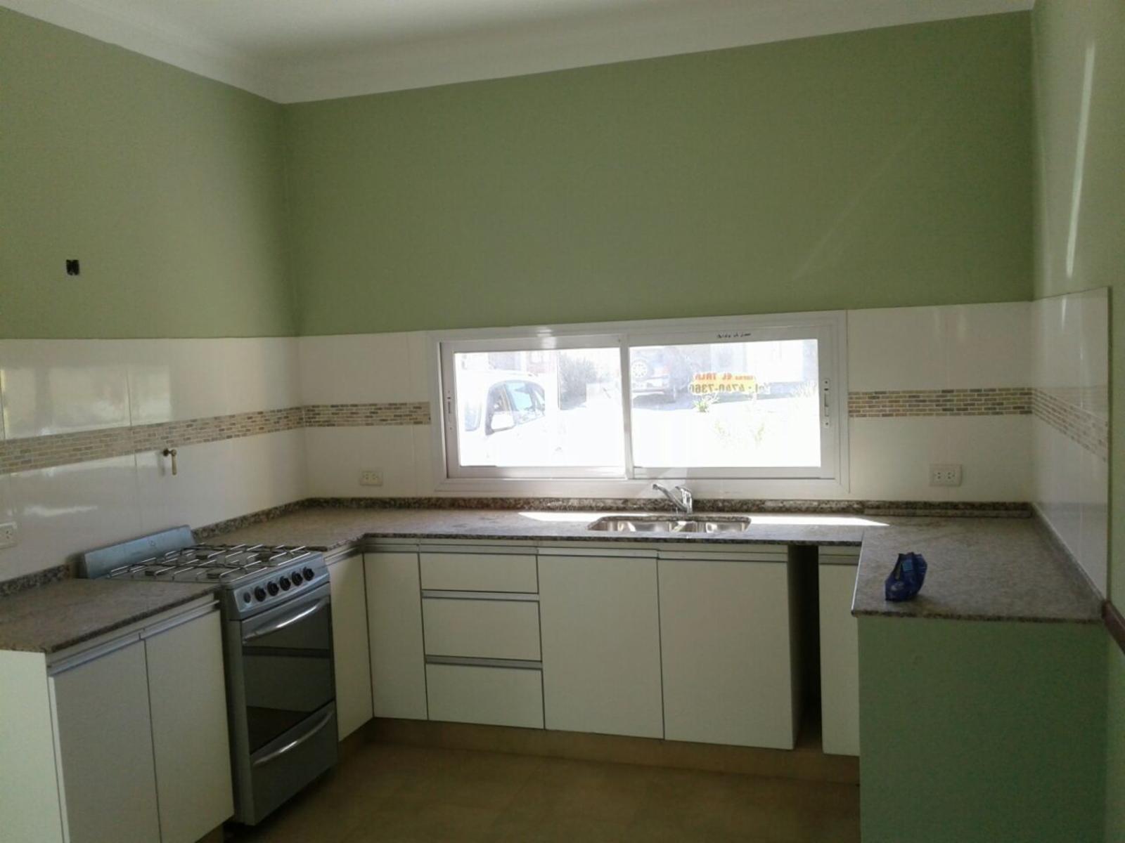 Bella casa a estrenar en Bº San Alfonso, Pilar del Este — foto 4