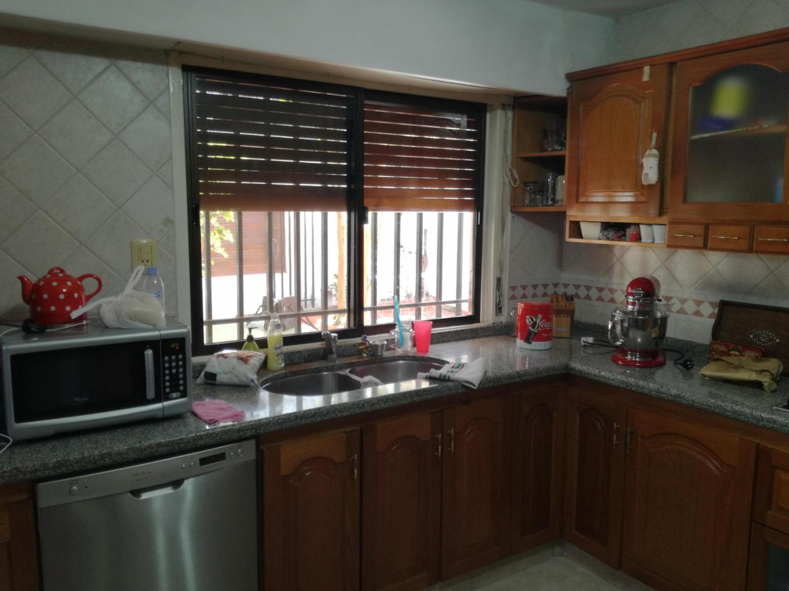 Excelente chalet 5 ambientes, con cochera pasante y otra casa 3 amb al fondo — foto 12