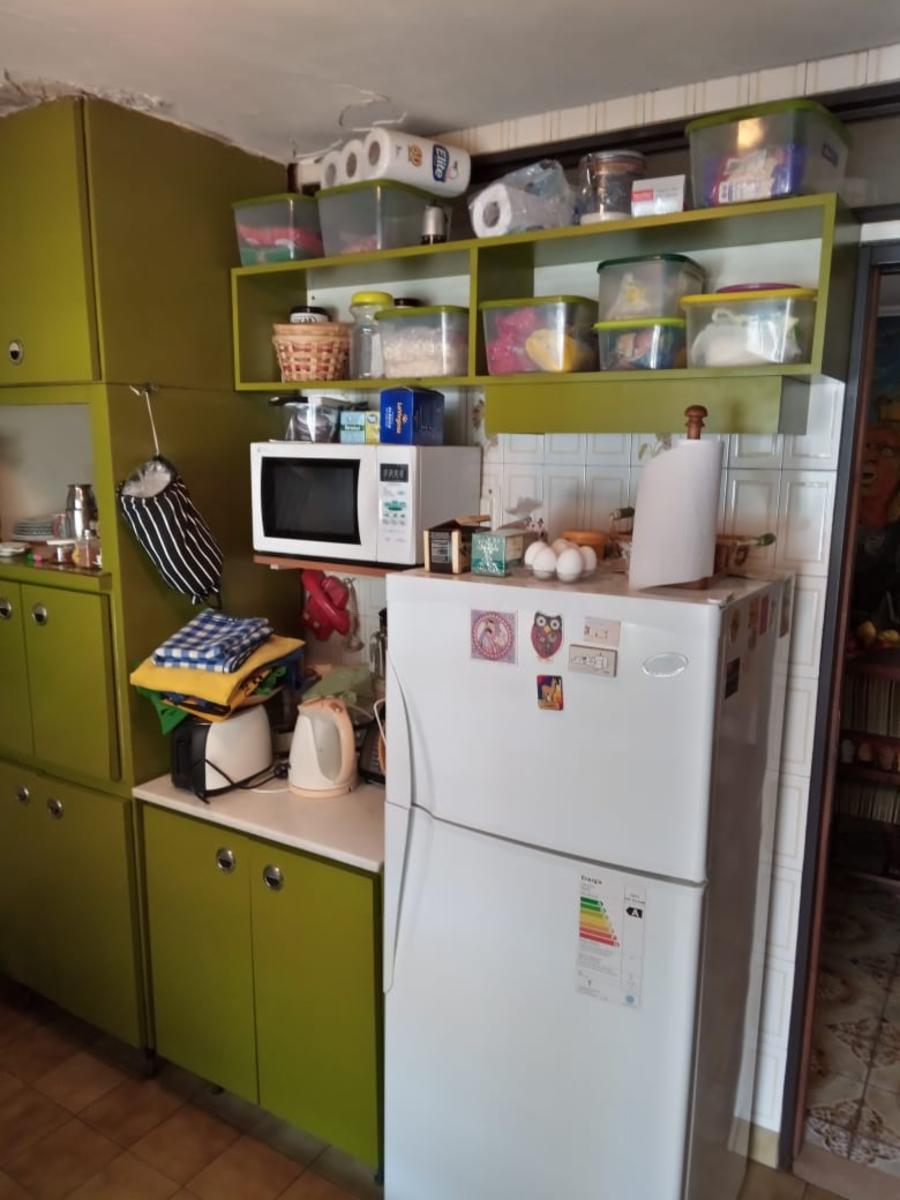 Hermoso chalet en esquina, 5 ambientes con cra y entrada p/auto — foto 8