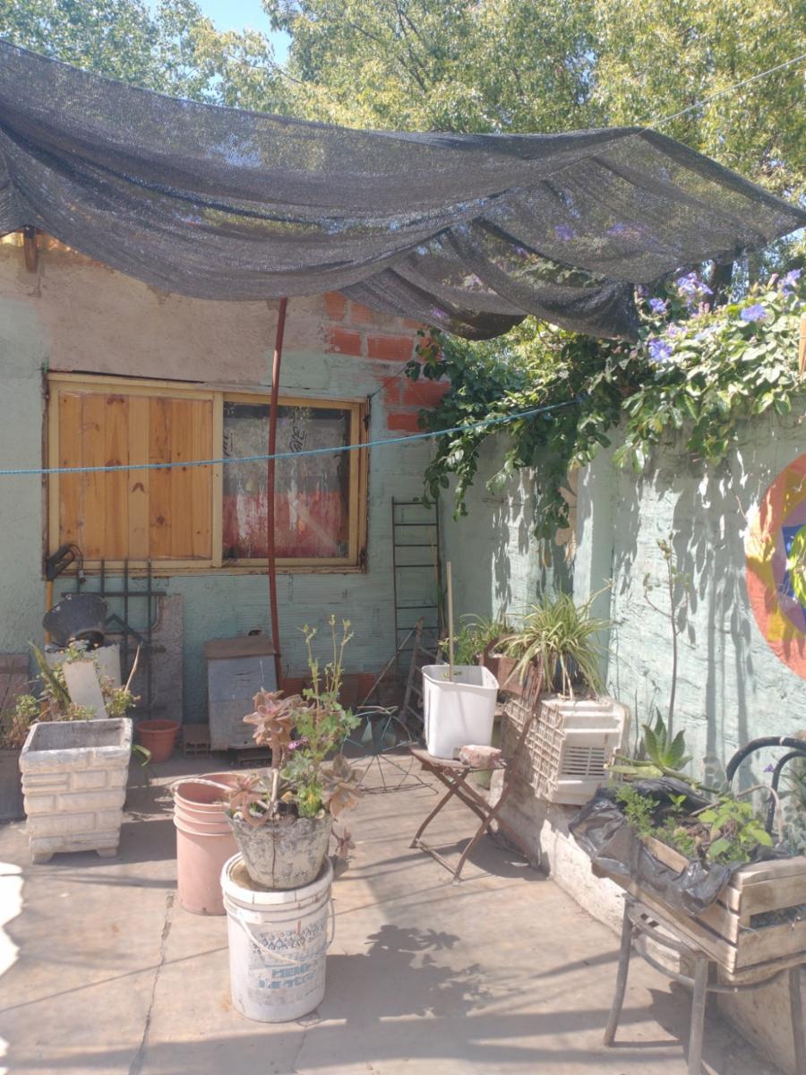 Tres casas en un lote de 655 m2 a una Cuadra de Martín Fierro — foto 9