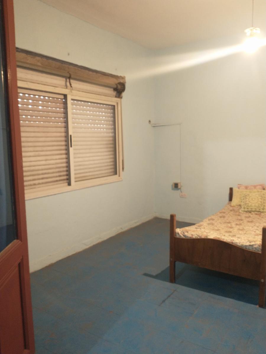 Casa 3 ambientes a refaccionar o lote ideal constructor — foto 7