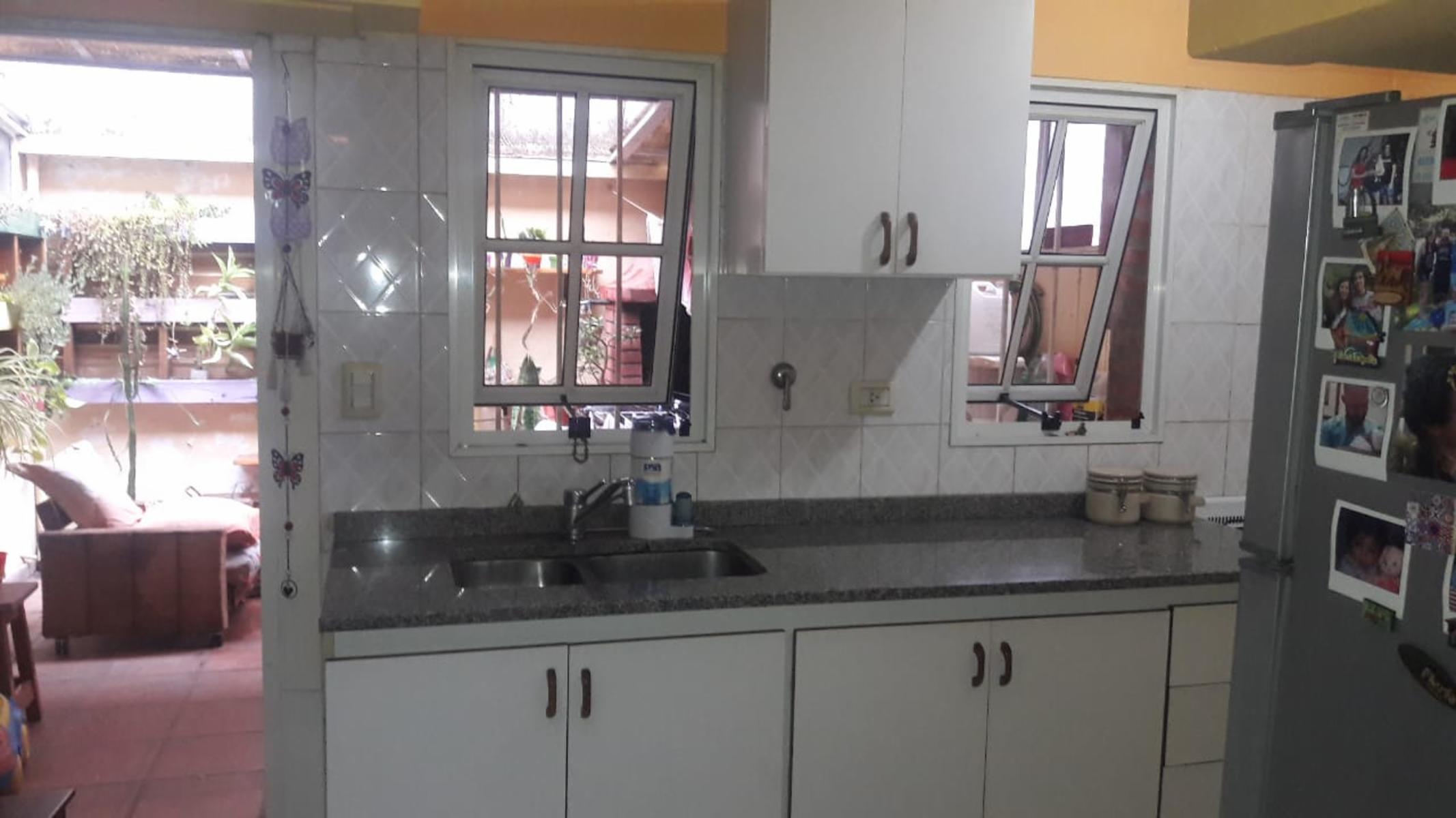 DUPLEX 3 AMBIENTES EN COMPLEJO CERRADO