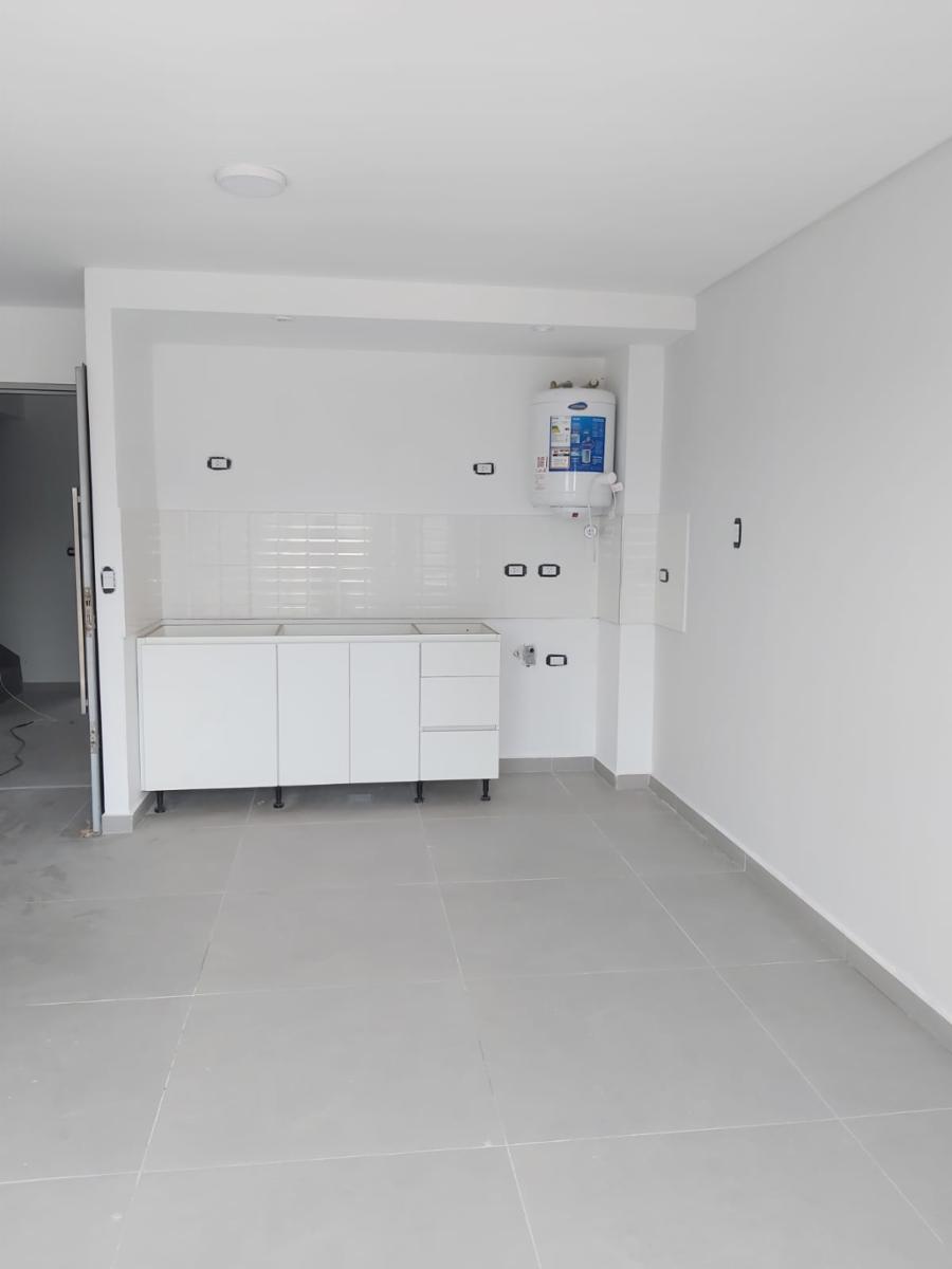 DEPARTAMENTO DE 2 AMBIENTES EN MORON — foto 6