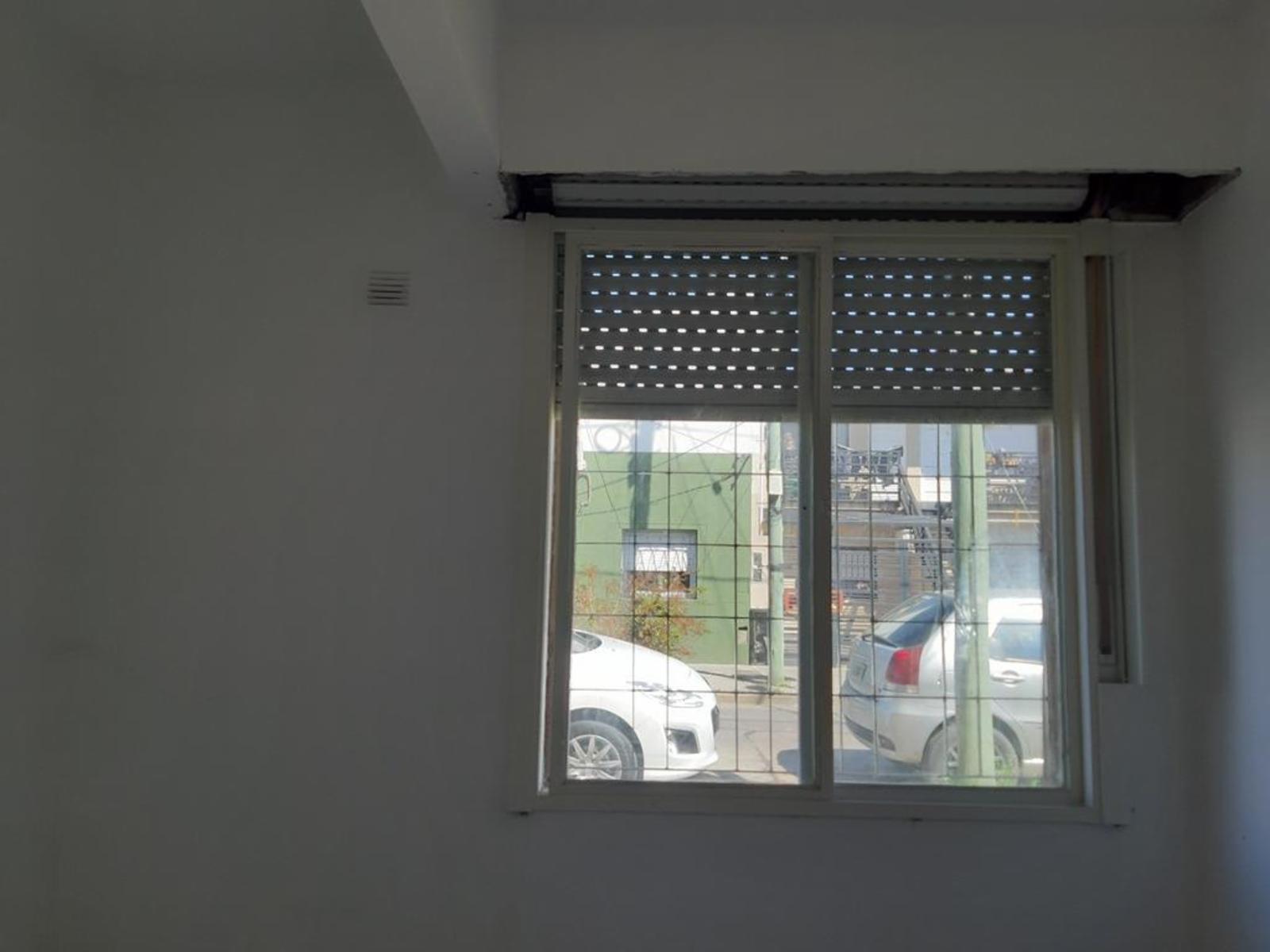 EXCELENTE DEPARTAMENTO DE 3 AMBIENTES EN PLANTA BAJA A ESTRENAR UBICADO EN ESQUINA — foto 9