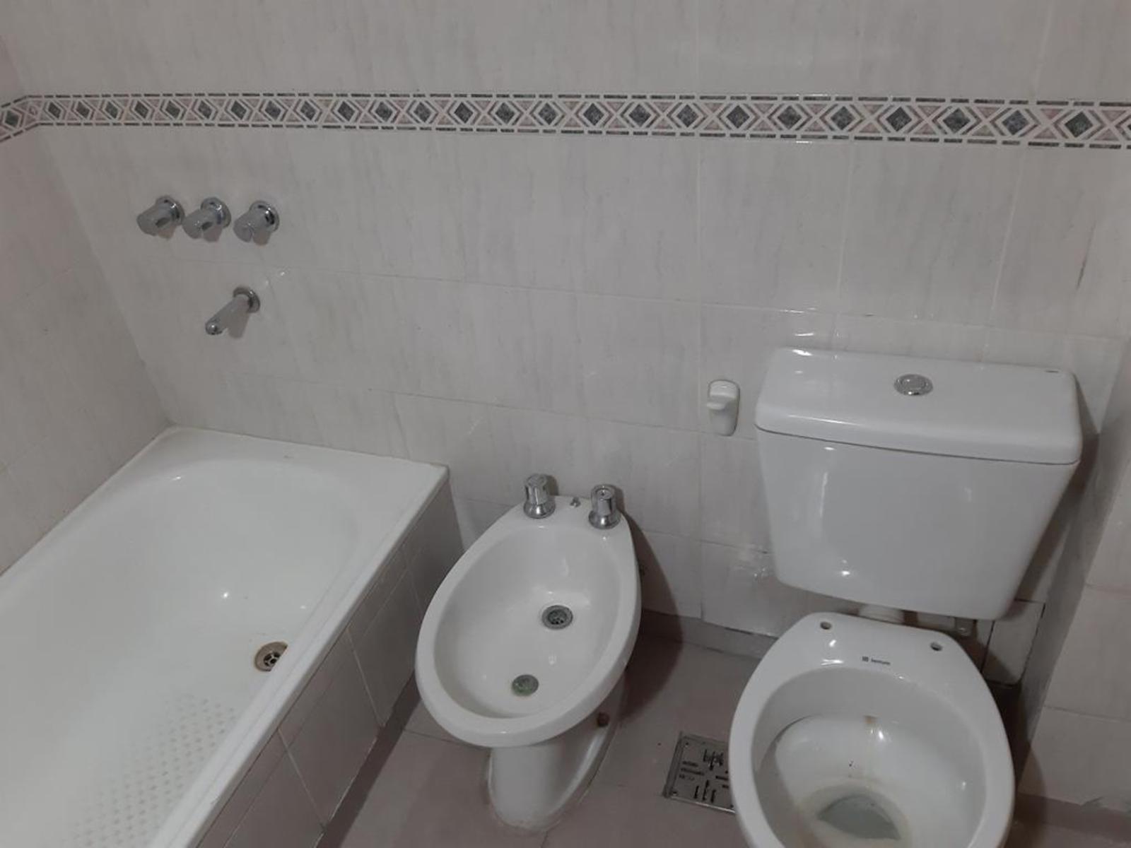 EXCELENTE DEPARTAMENTO DE 3 AMBIENTES EN PLANTA BAJA A ESTRENAR UBICADO EN ESQUINA — foto 13