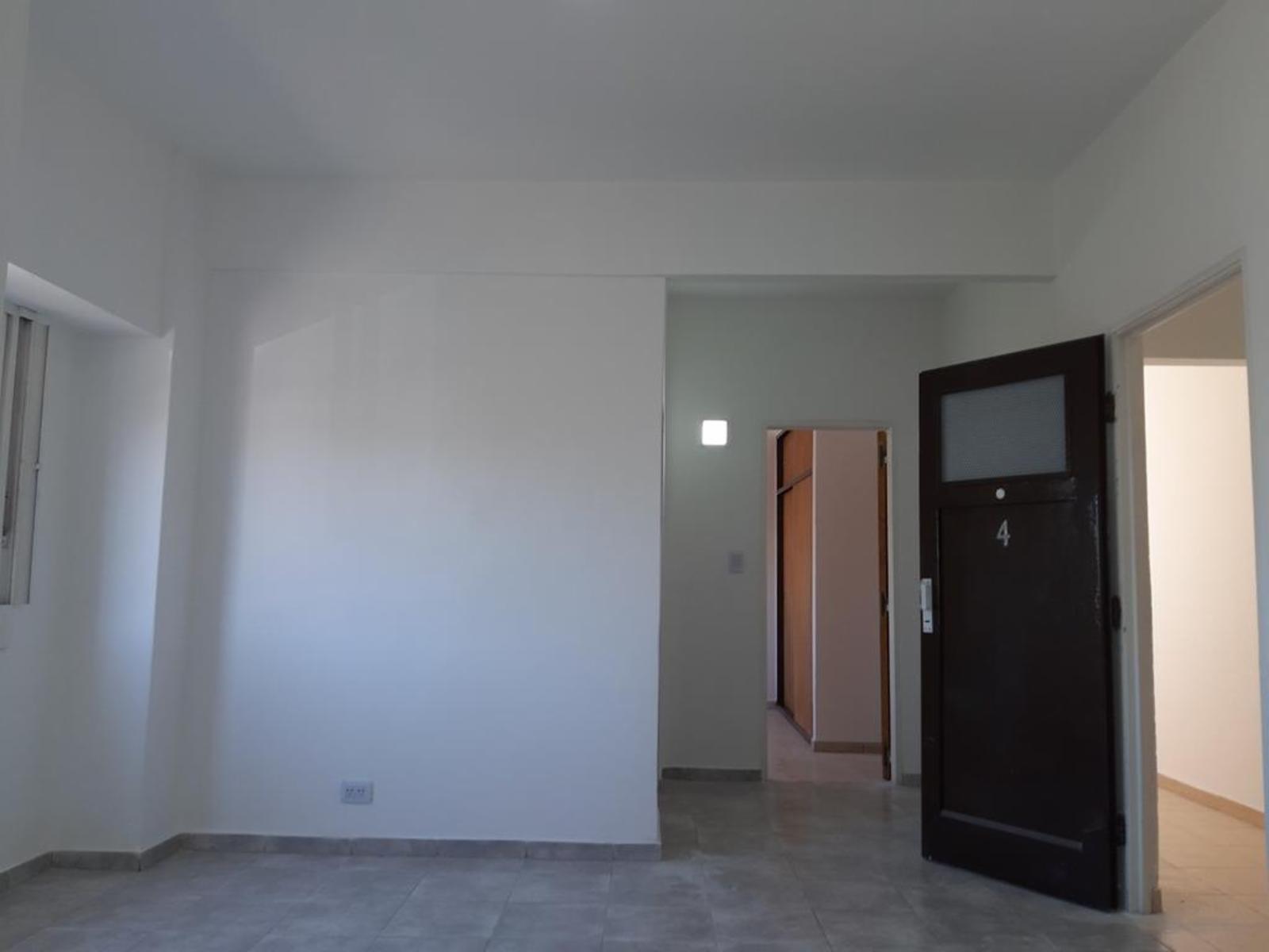 EXCELENTE DEPARTAMENTO DE 2 AMBIENTES EN PRIMER PISO A ESTRENAR UBICADO EN ESQUINA — foto 9