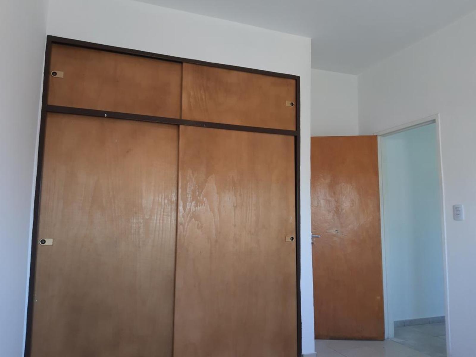 EXCELENTE DEPARTAMENTO DE 2 AMBIENTES EN PRIMER PISO A ESTRENAR UBICADO EN ESQUINA — foto 12
