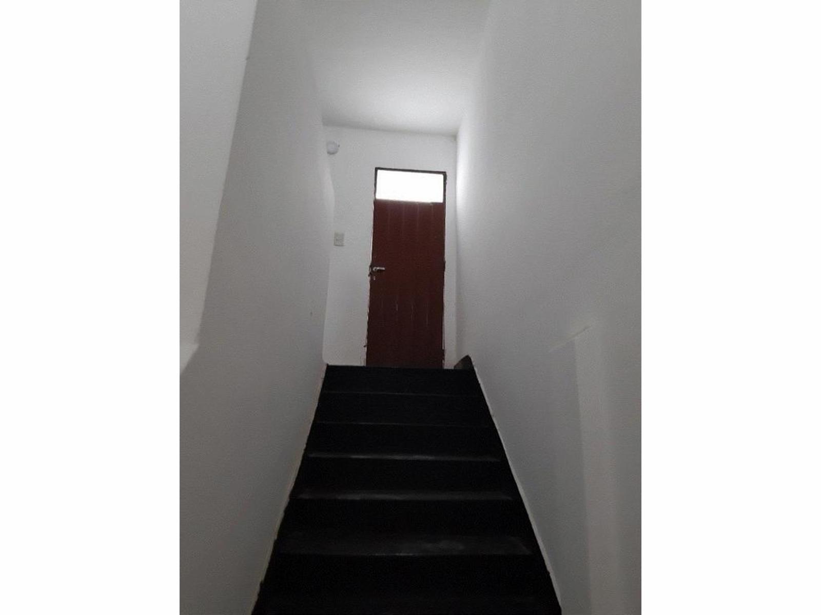 EXCELENTE DEPARTAMENTO DE 2 AMBIENTES EN PRIMER PISO A ESTRENAR UBICADO EN ESQUINA — foto 15
