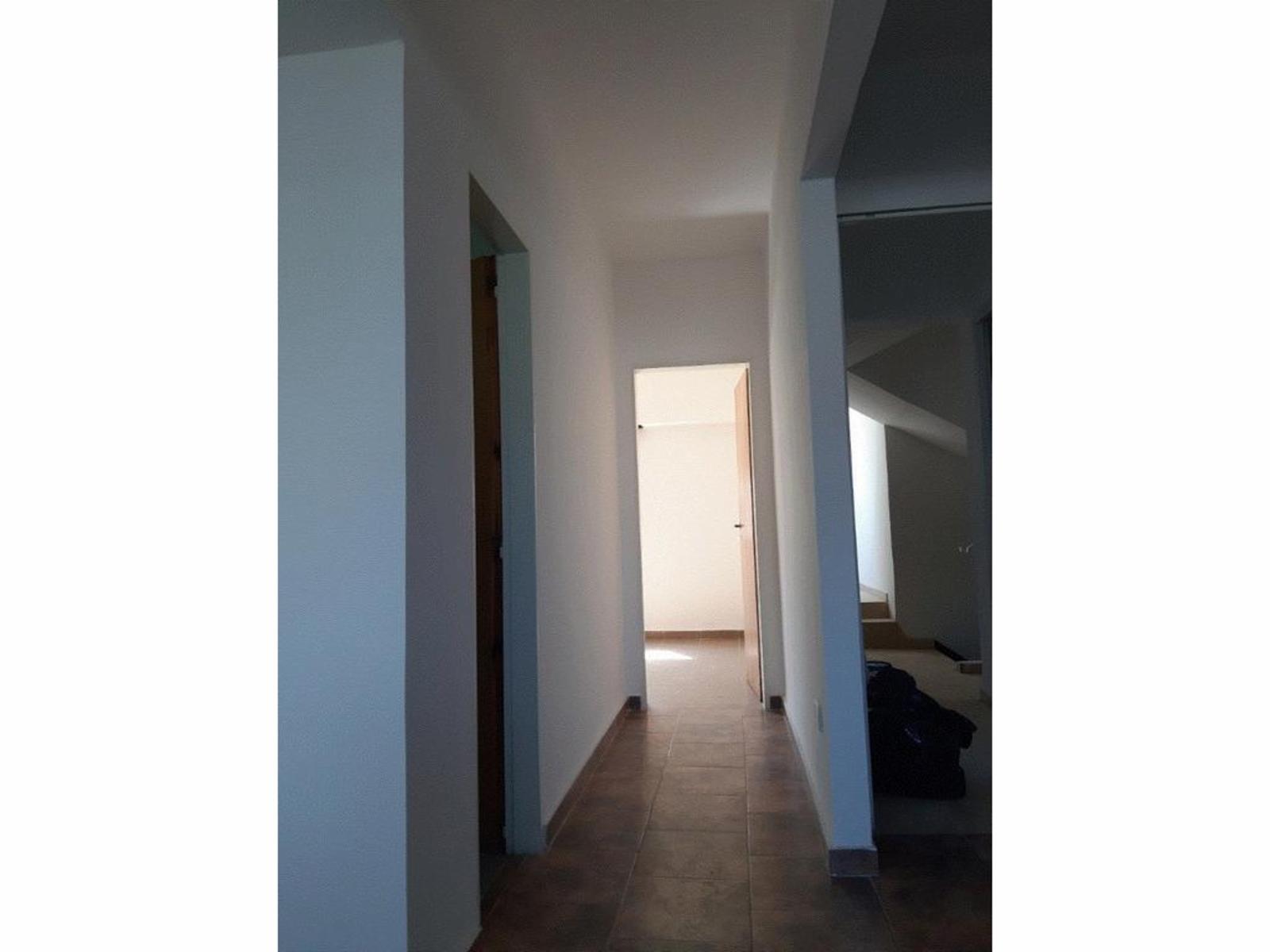 EXCELENTE DEPARTAMENTO DE 2 AMBIENTES EN PRIMER PISO A ESTRENAR UBICADO EN ESQUINA — foto 11