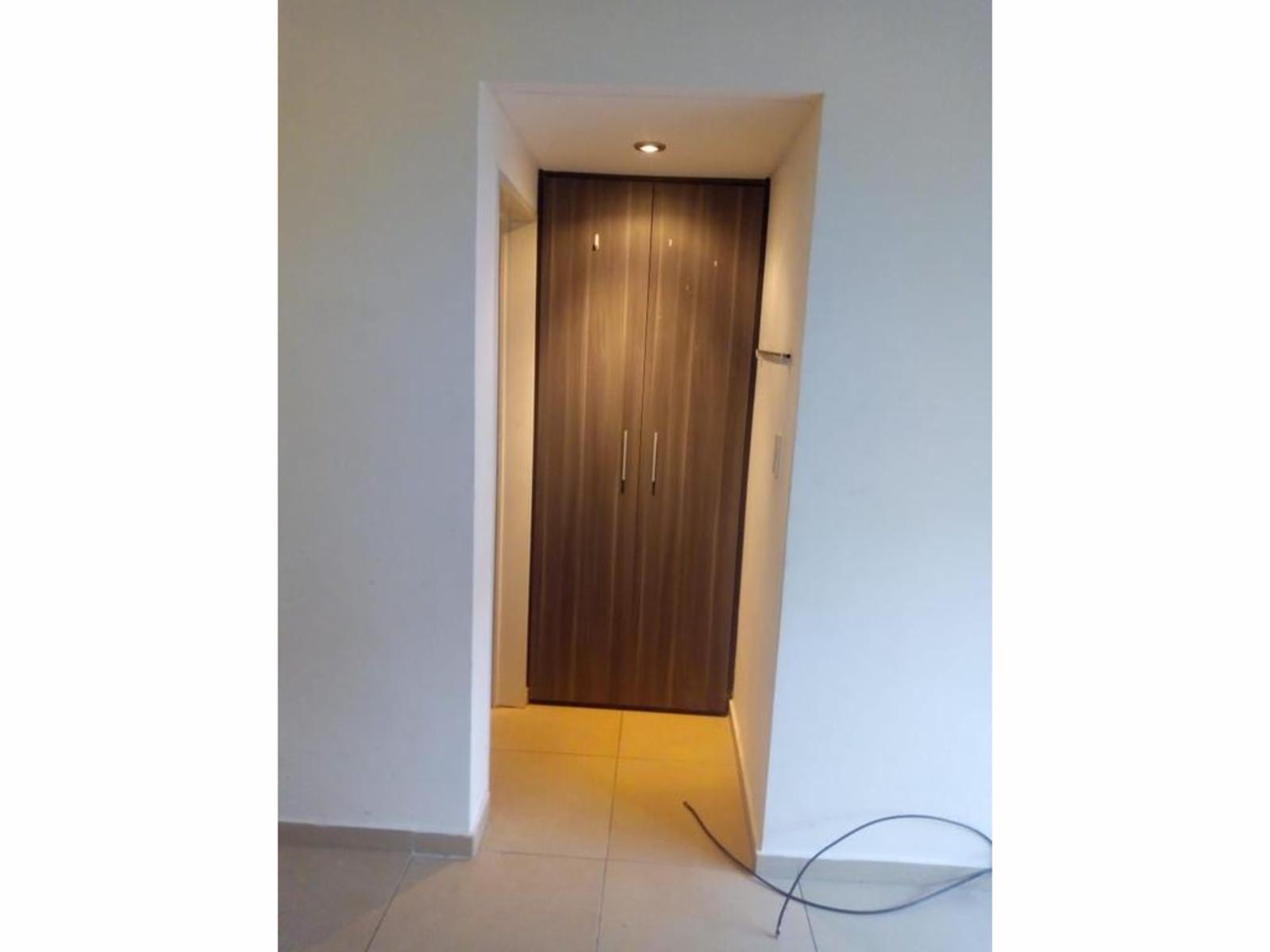 EXCELENTE DEPARTAMENTO MONOAMBIENTE EN PRIMER PISO AL CONTRAFRENTE CON BALCÓN — foto 7