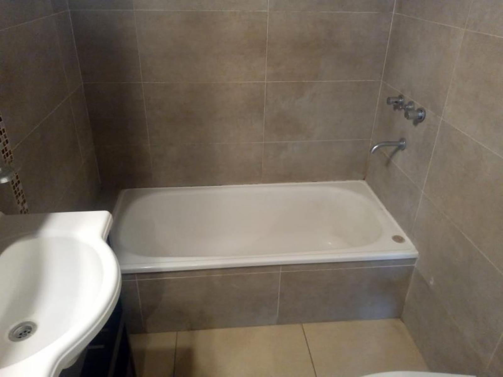 EXCELENTE DEPARTAMENTO MONOAMBIENTE EN PRIMER PISO AL CONTRAFRENTE CON BALCÓN — foto 11