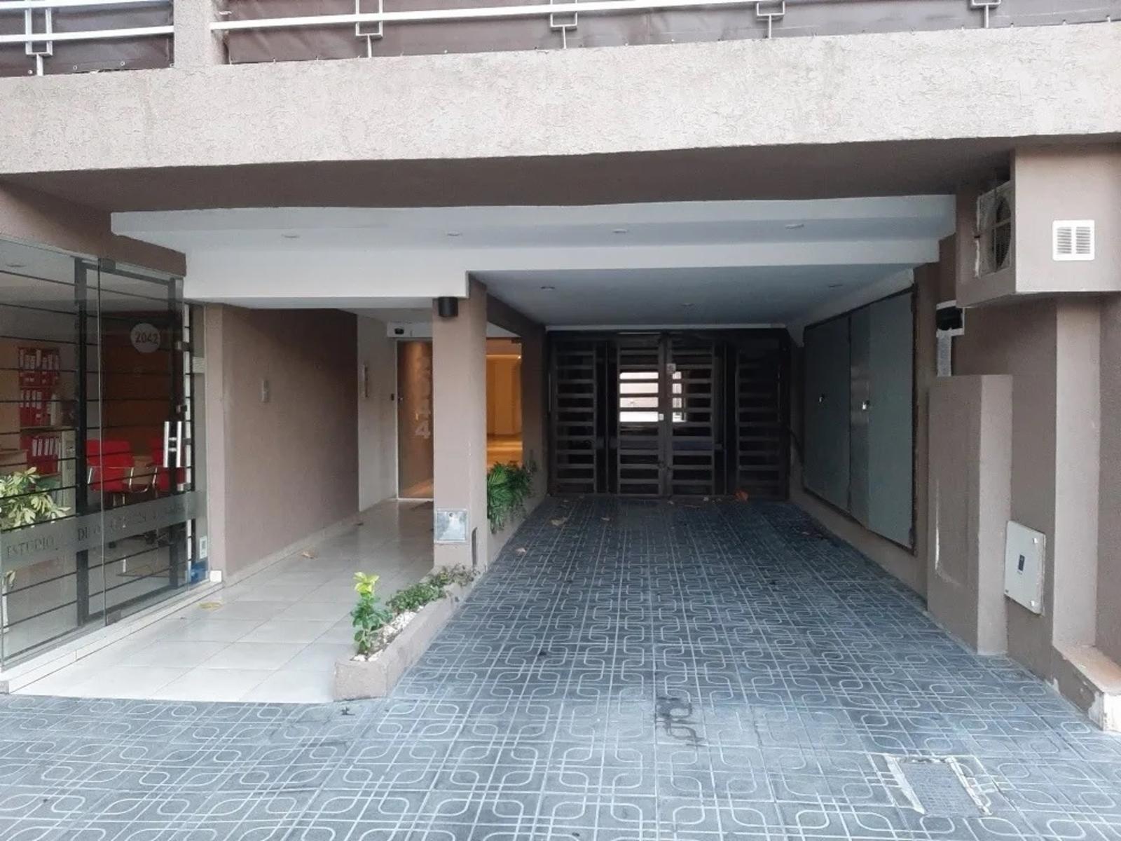 EXCELENTE MONOAMBIENTE CON BALCÓN AL CONTRAFRENTE UBICADO EN VILLA URQUIZA RESIDENCIAL — foto 2