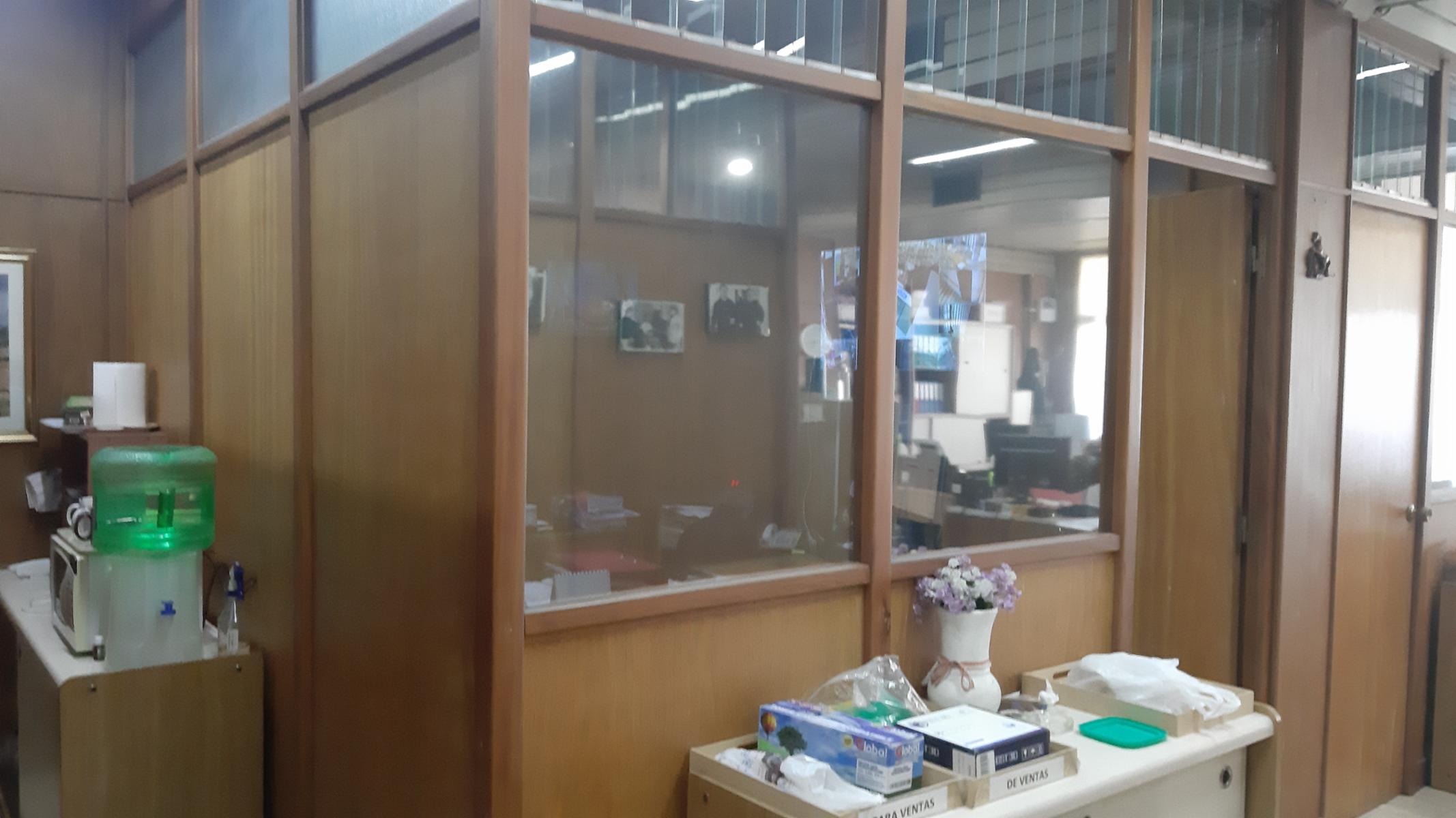 VENTA EN BLOCK DE 3 UNIDADES EN 3 PLANTAS SOBRE AV. MOSCONI CON LOCAL, OFICINAS, SALÓN Y VIVIENDA — foto 12