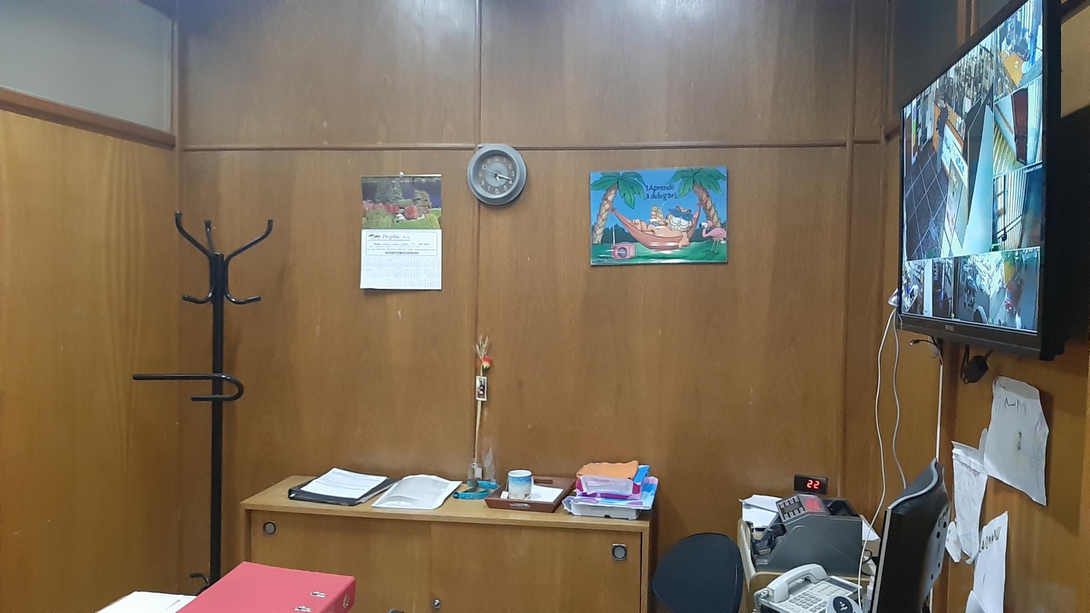 VENTA EN BLOCK DE 3 UNIDADES EN 3 PLANTAS SOBRE AV. MOSCONI CON LOCAL, OFICINAS, SALÓN Y VIVIENDA — foto 13