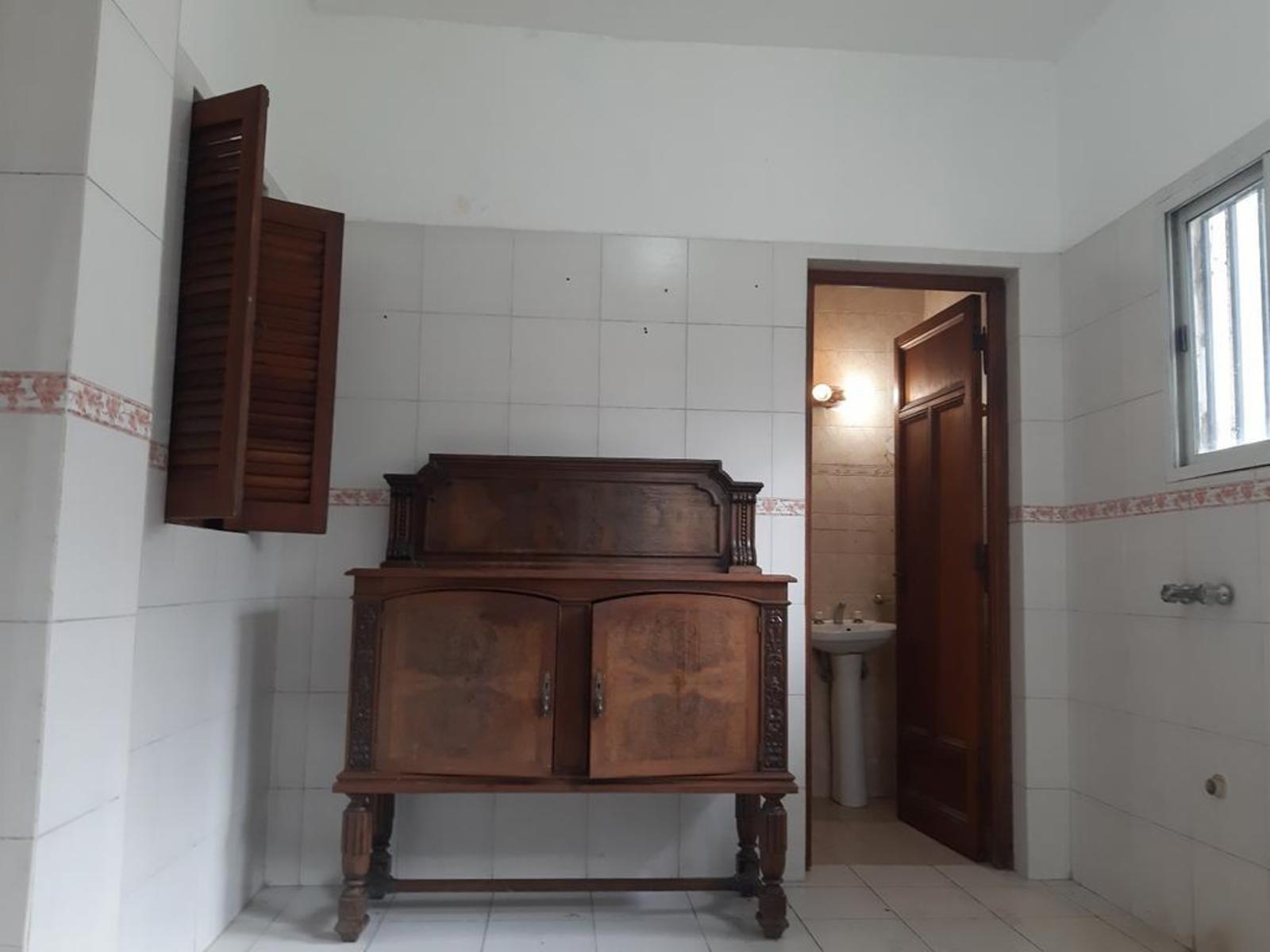 PH CON TRES PROPIEDADES DE 4, 3 Y MONOAMBIENTES — foto 6