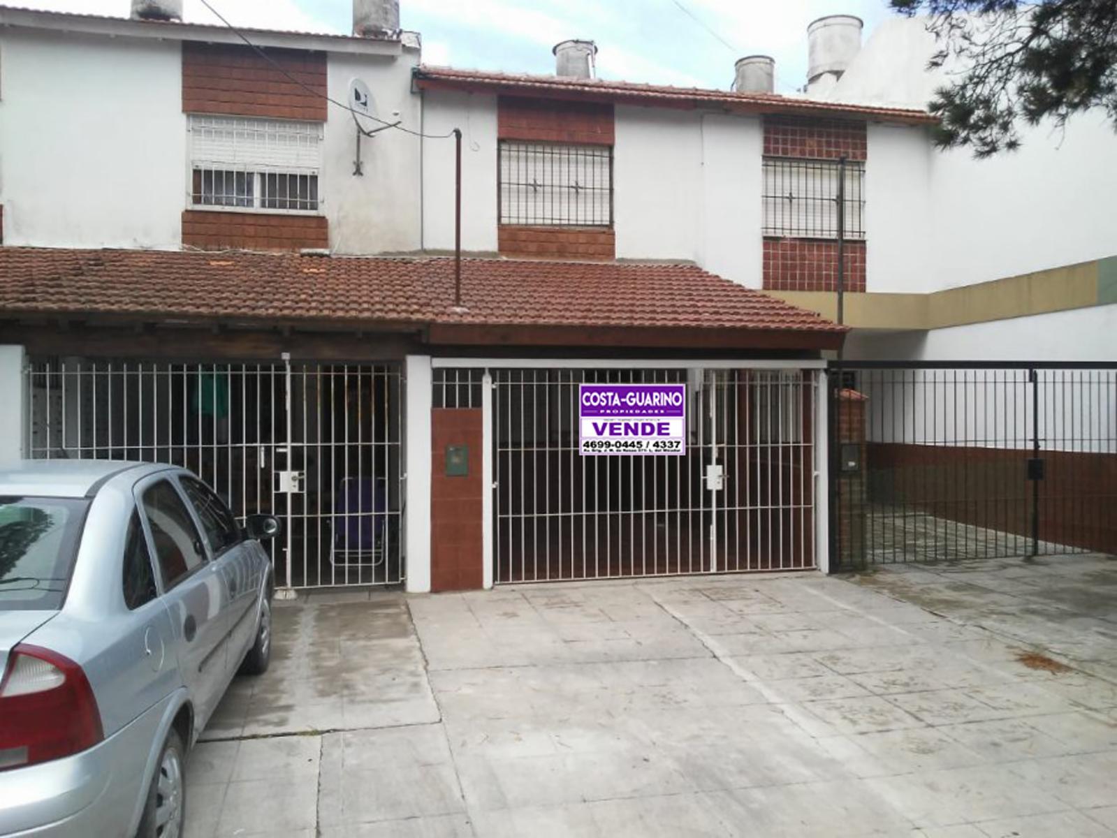 DUPLEX AMPLIO CERCA DEL MAR EN SANTA TERESITA