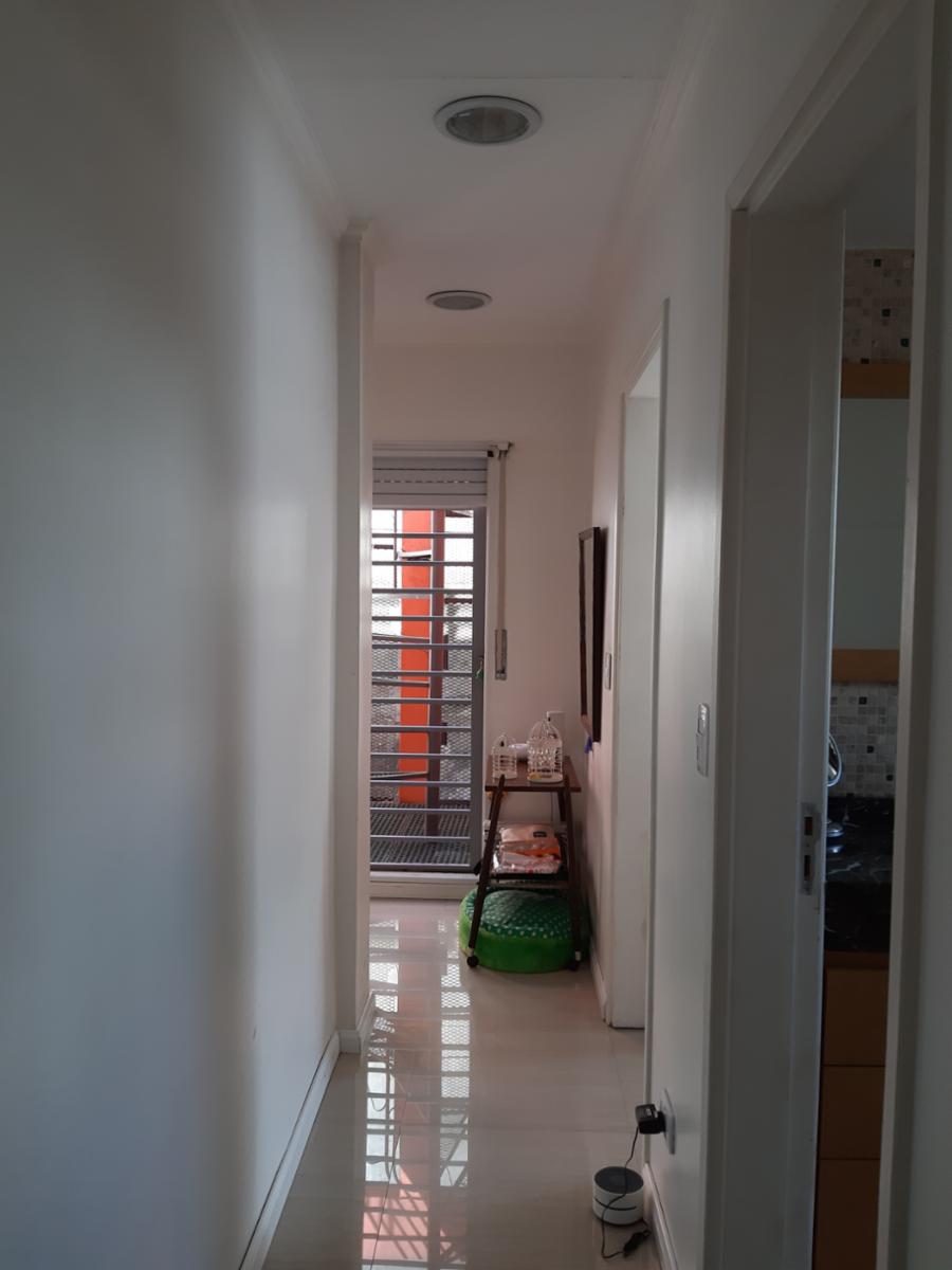EXCELENTE PH DE 4 AMBIENTES CON INGRESO DIRECTO DESDE LA CALLE CON PATIO Y TERRAZA — foto 15