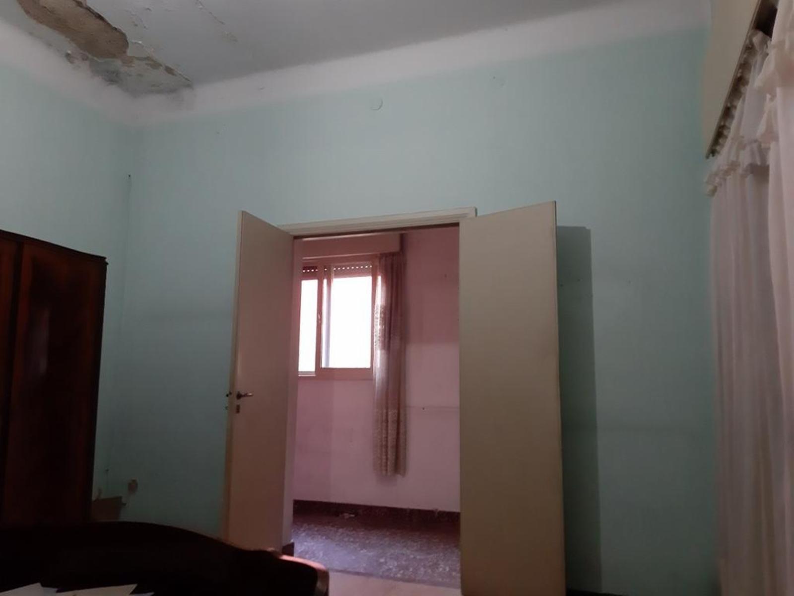 TERRENO DE 360 M² (8,66 X 41,50) CON VIVIENDA UNIFAMILIAR, PATIO Y GALPÓN EN EL FONDO — foto 15