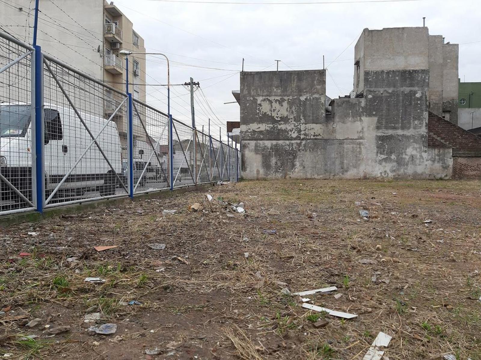 TERRENO DE 225 M² UBICADO SOBRE TAPALQUÉ ANTE ESQUINA AVENIDA SAN MARTÍN — foto 3