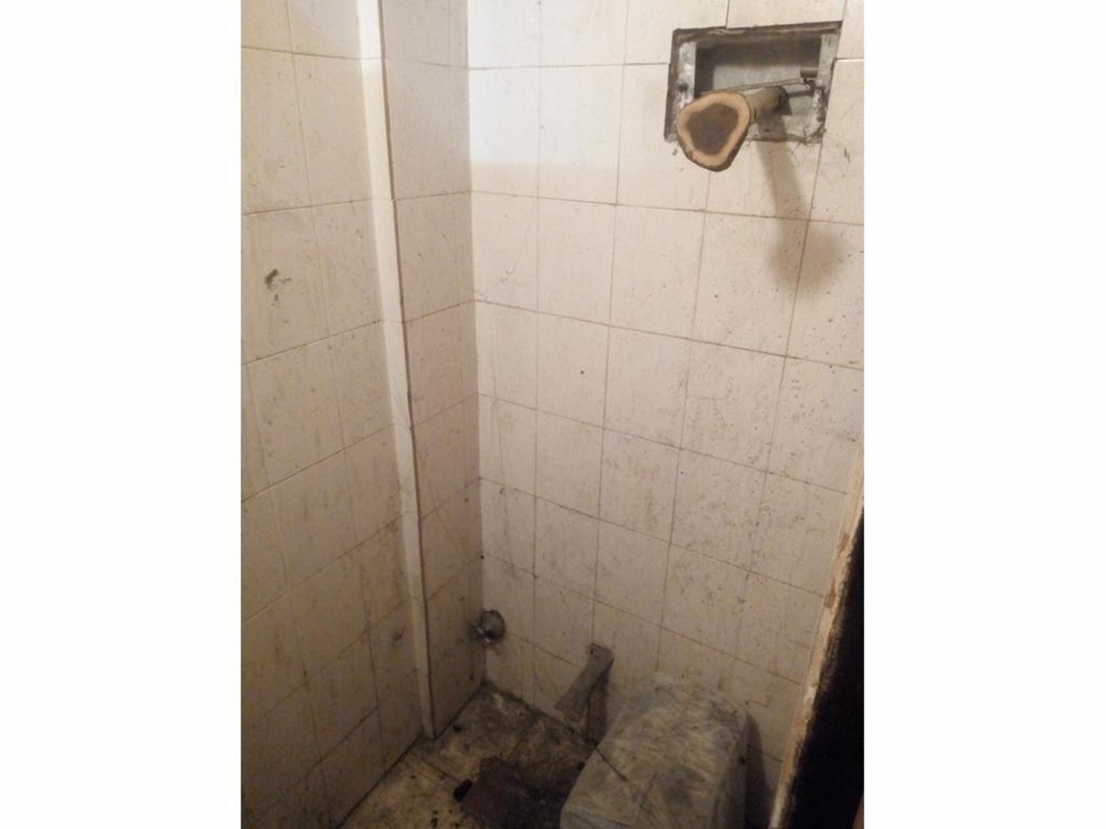 GALPÓN DE 180 M² CUBIERTO Y 35 M² DESCUBIERTO — foto 14