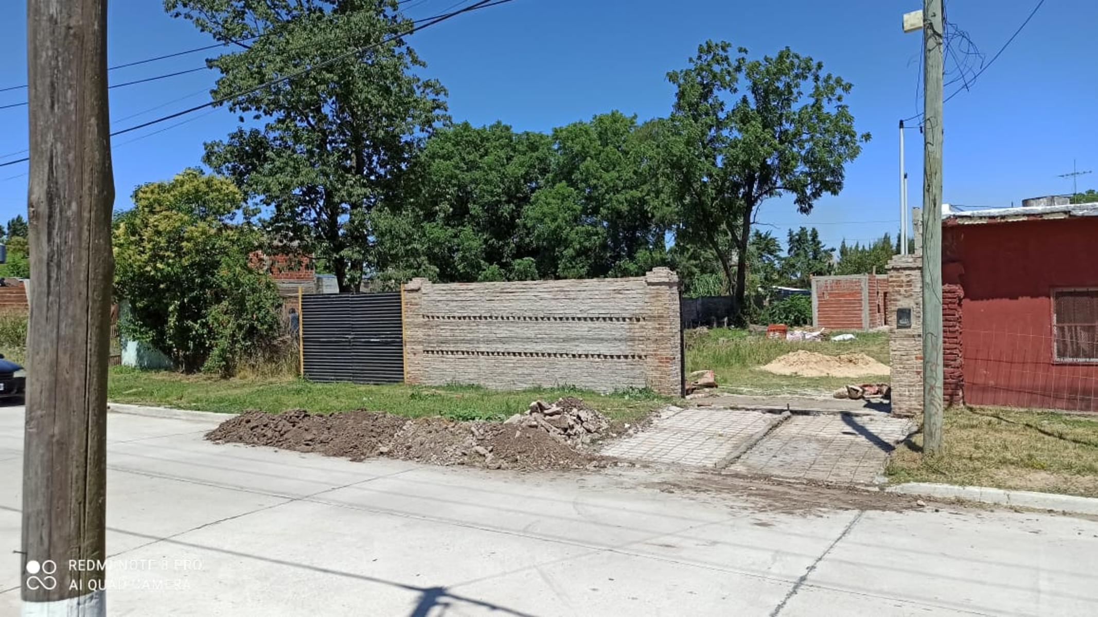 VENTA DE 2 TERRENOS DE 800 M² CADA UNO EN VIRREY DEL PINO