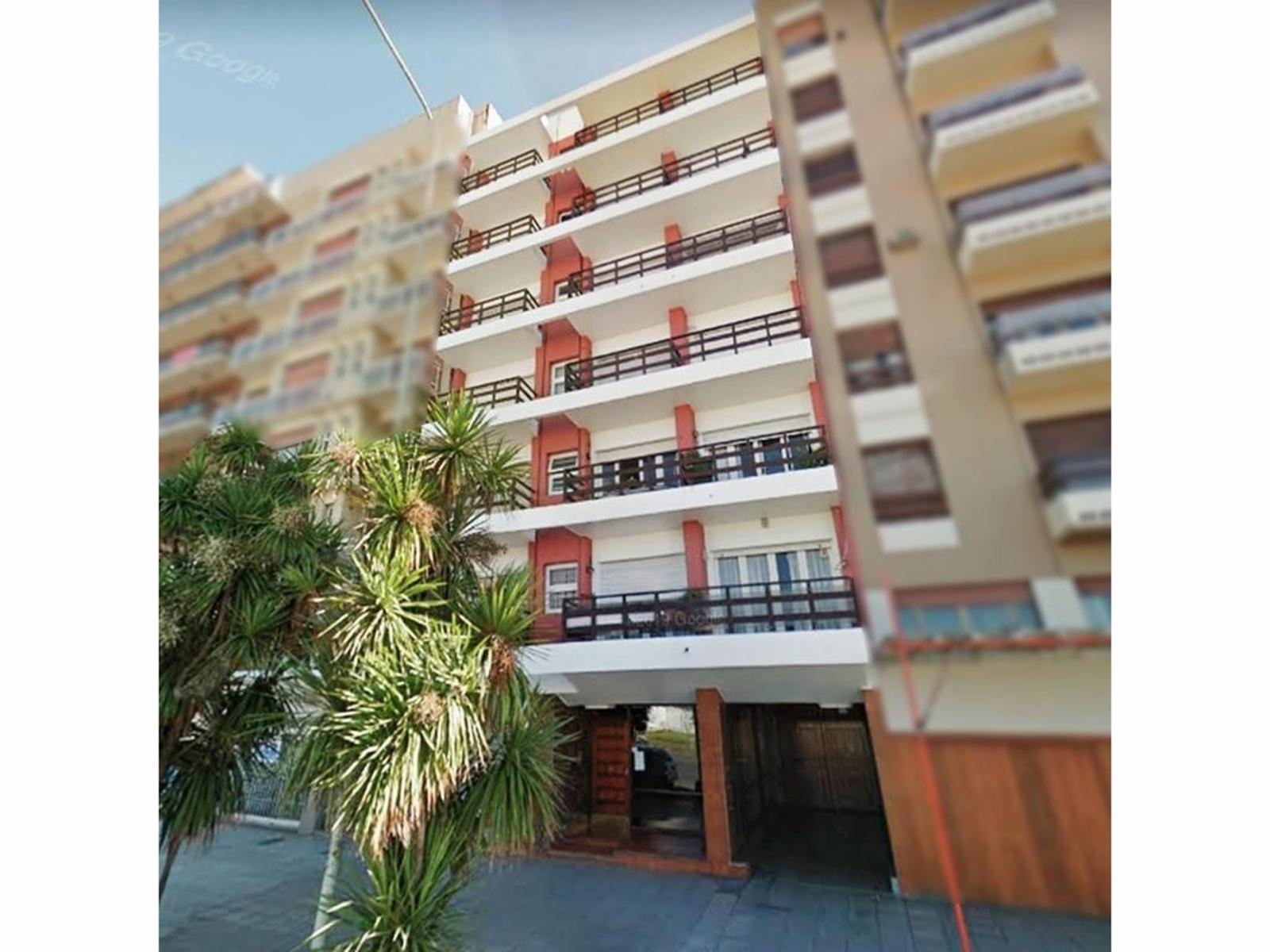 HERMOSO MONO AMBIENTE DIVIDIDO CON VISTA AL MAR EN 6TO PISO