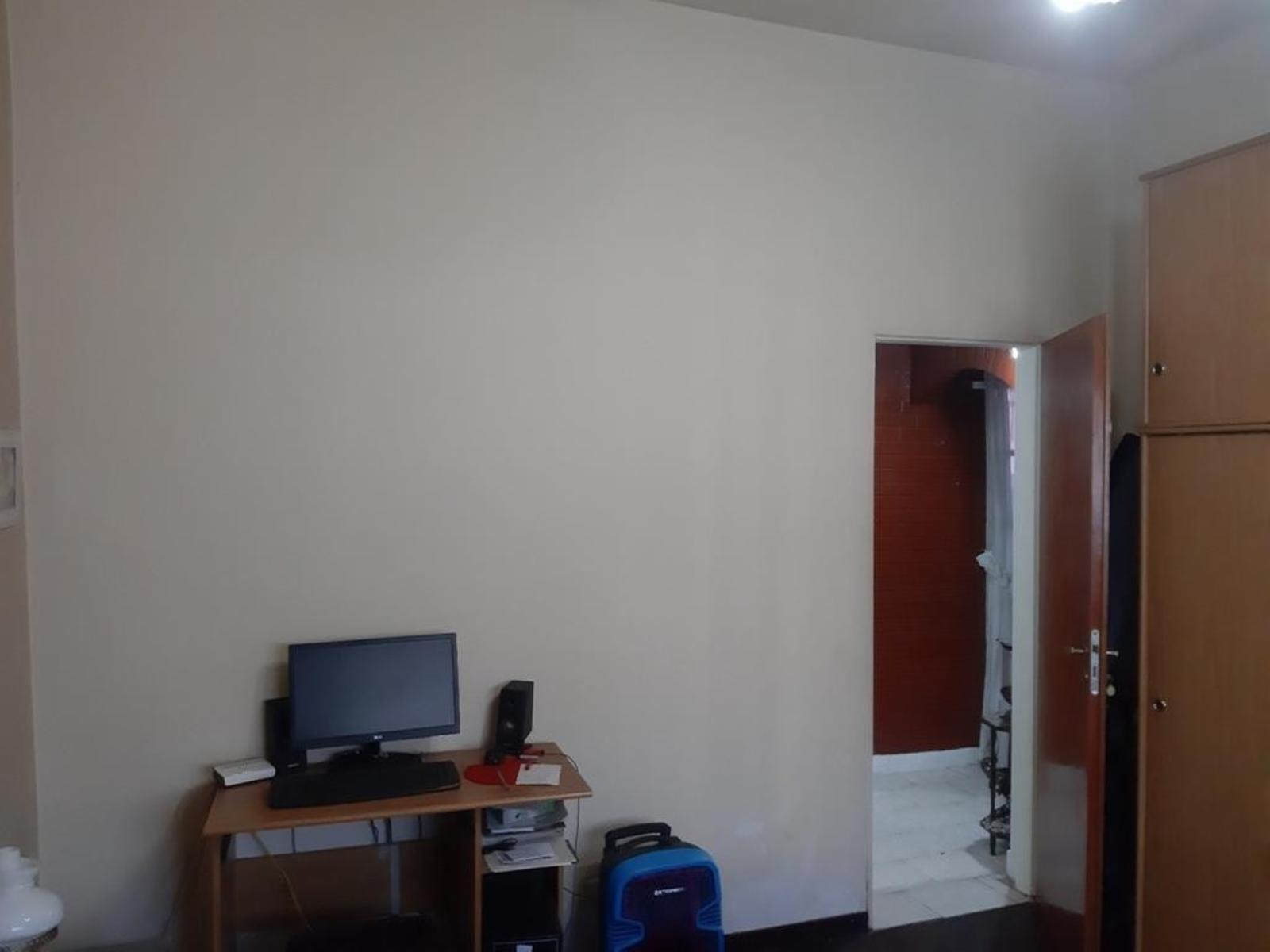 EXCELENTE PH DE 3 AMBIENTES AL FRENTE CON PATIO Y TERRAZA — foto 7
